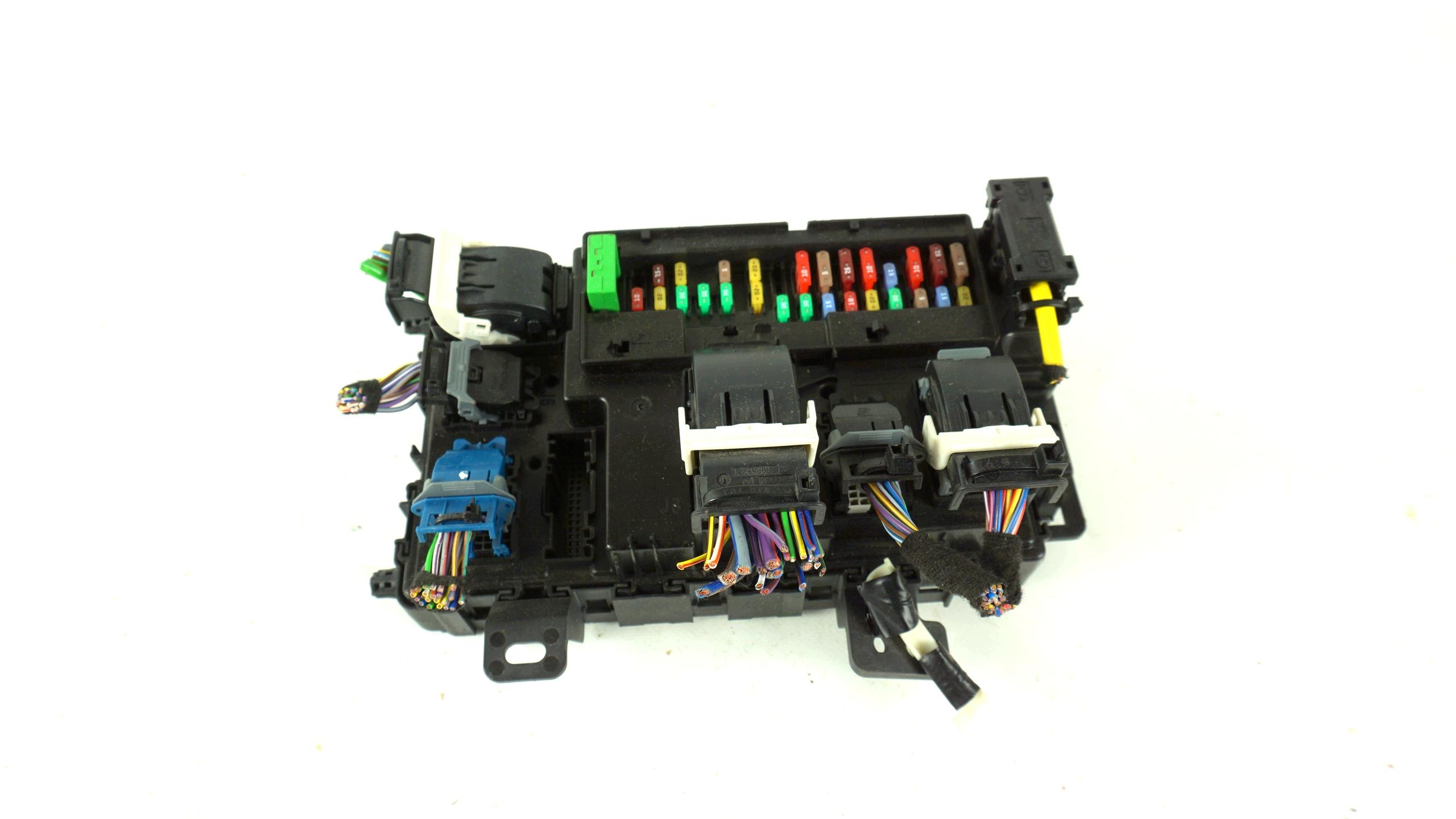 Module fusibles Unité commande confort BSI FORD TRANSIT CUSTOM GK2T15604FAF