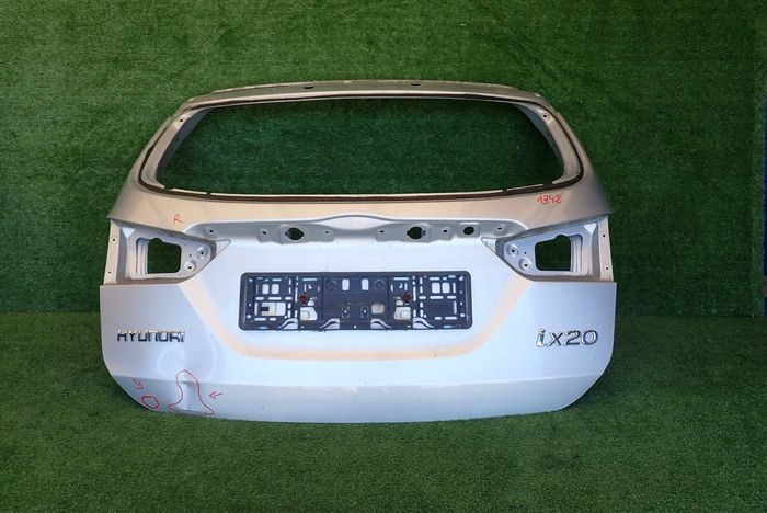 HYUNDAI IX20 09- boot doors rear part