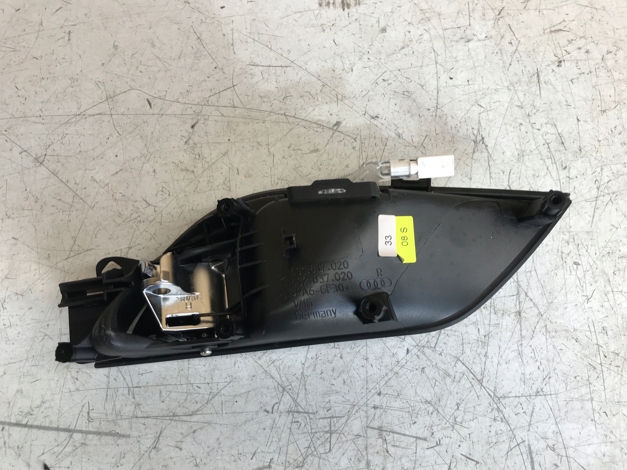 AUDI R8 PLUS KLAMKA WEWNETRZNA PODSWIETLANA PRAWA Car type Passenger cars