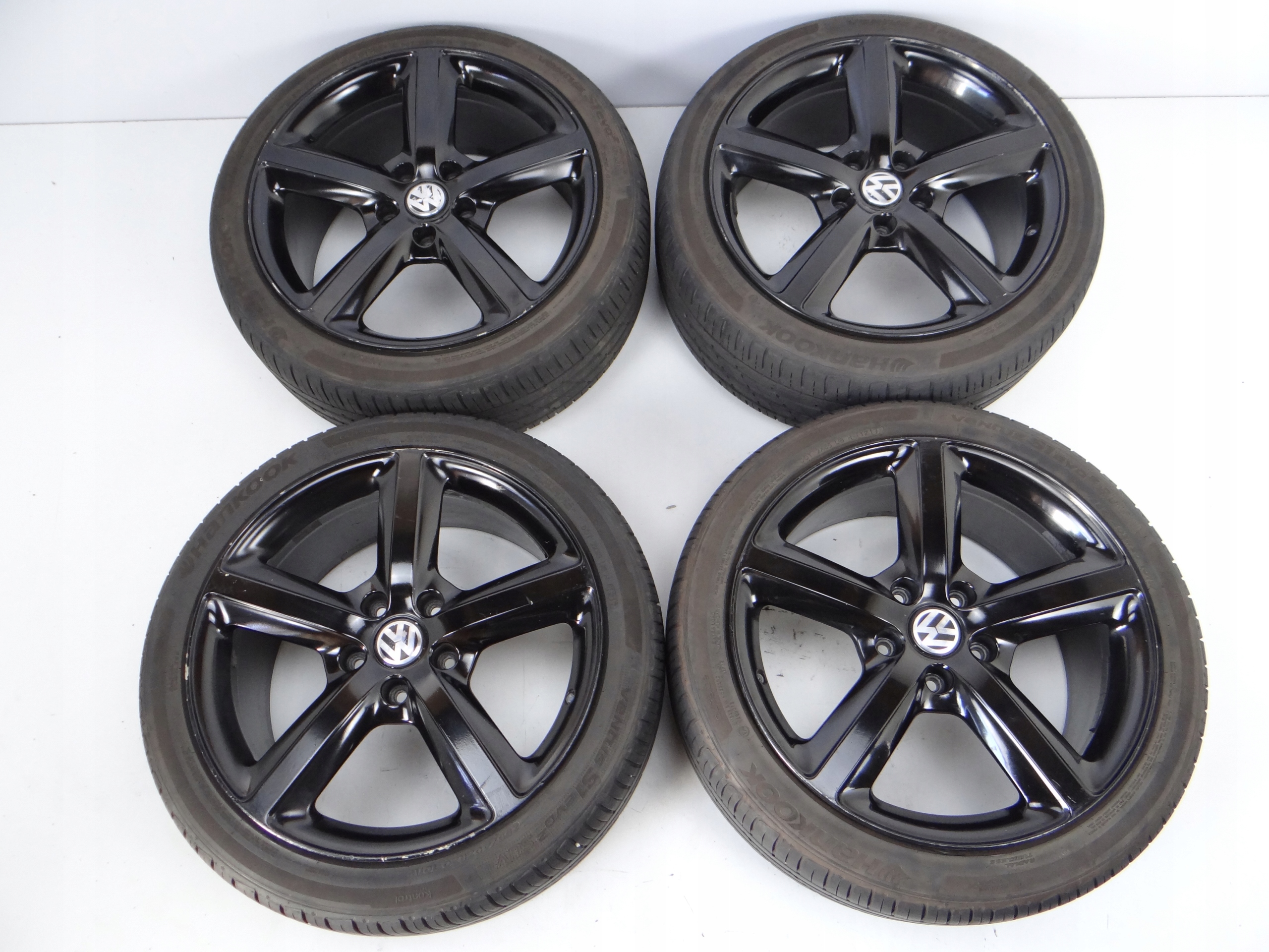 KOŁA LETNIE AUDI Q7 VW T5 R20 4L0601025H ET60