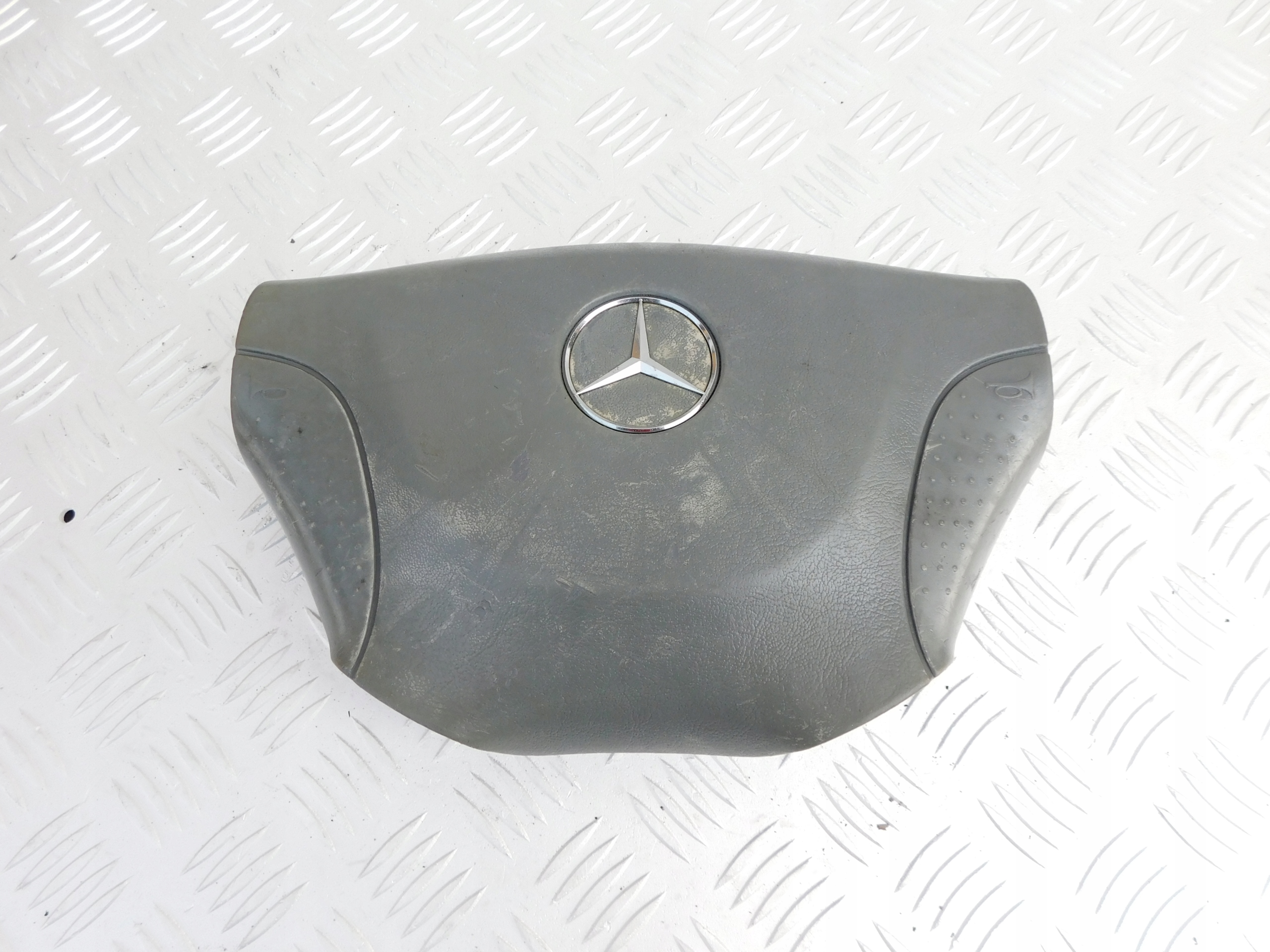 Mercedes Sprinter CDI 00-06 Couvre Airbag w Volant OEM