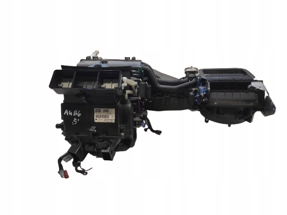AUDI A4 B6 00- 2.0 NAGRZEWNICA 8E1820005B