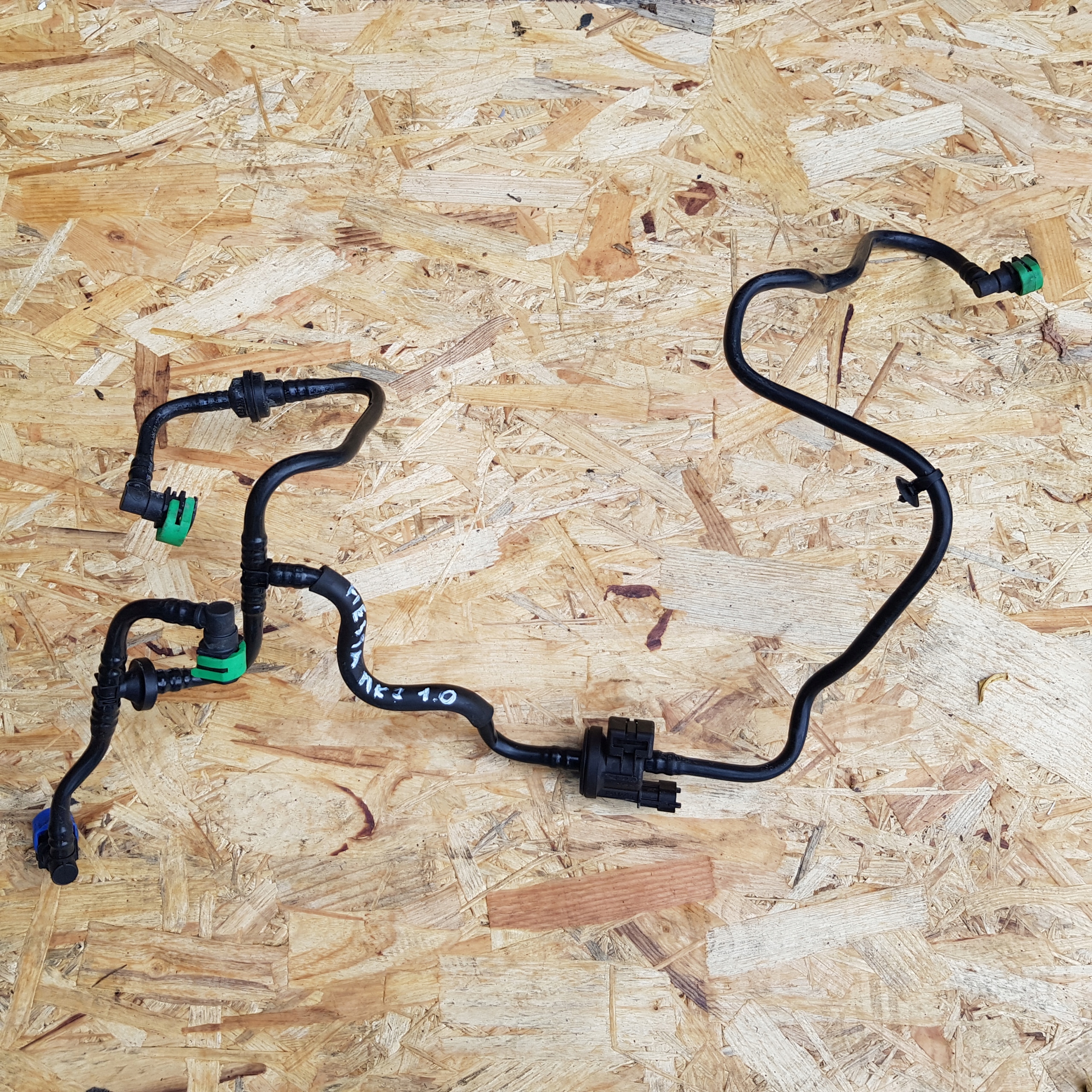 CM5G2A451GB - FORD FIESTA MK7 1.0 ECOBOOST ПАЛИВОПРОВІД