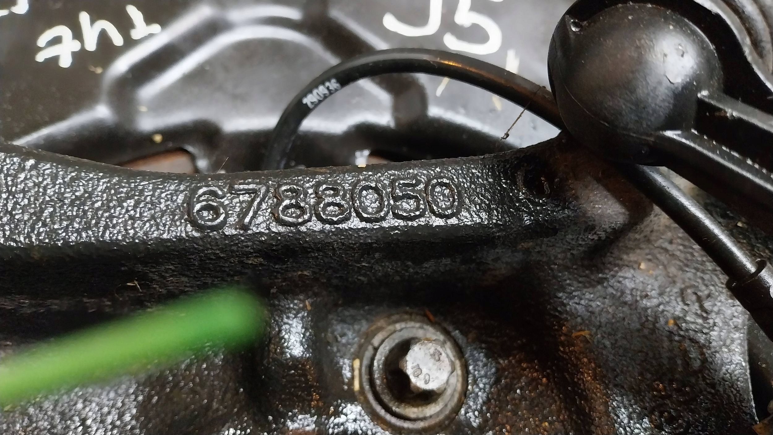 otoč čepu pravý záď 6788050 BMW X1 E84