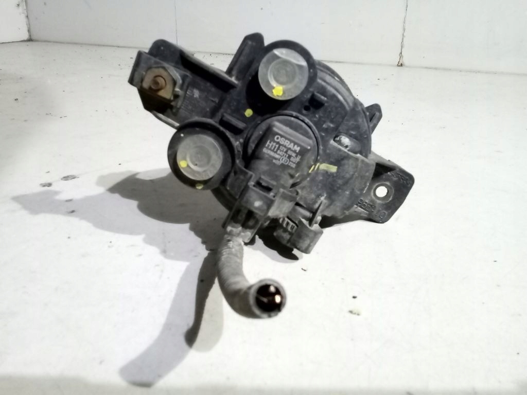 Nissan Primera P12 Nebelscheinwerfer links