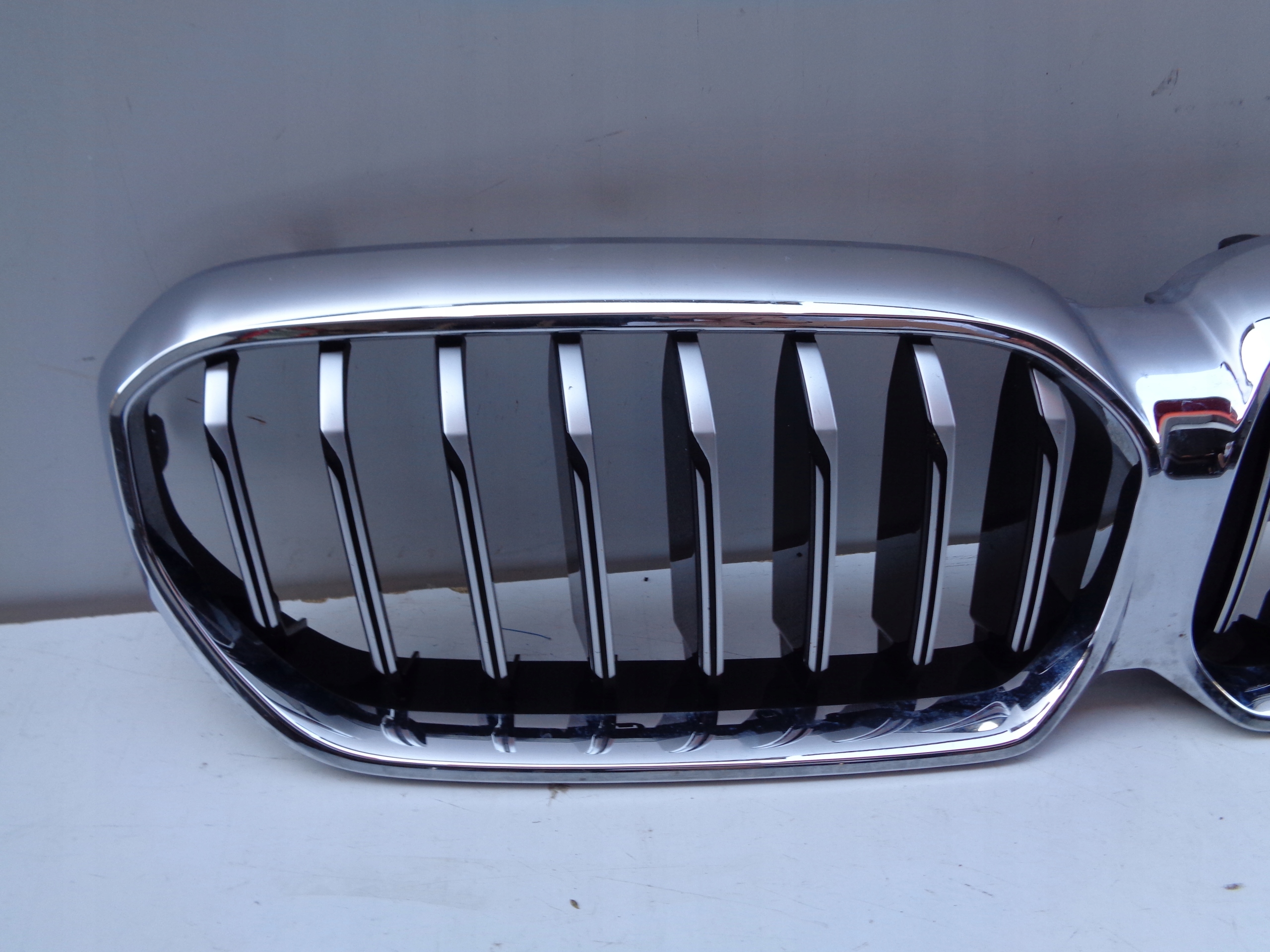 maska BMW 5 G30 G31 LIFT