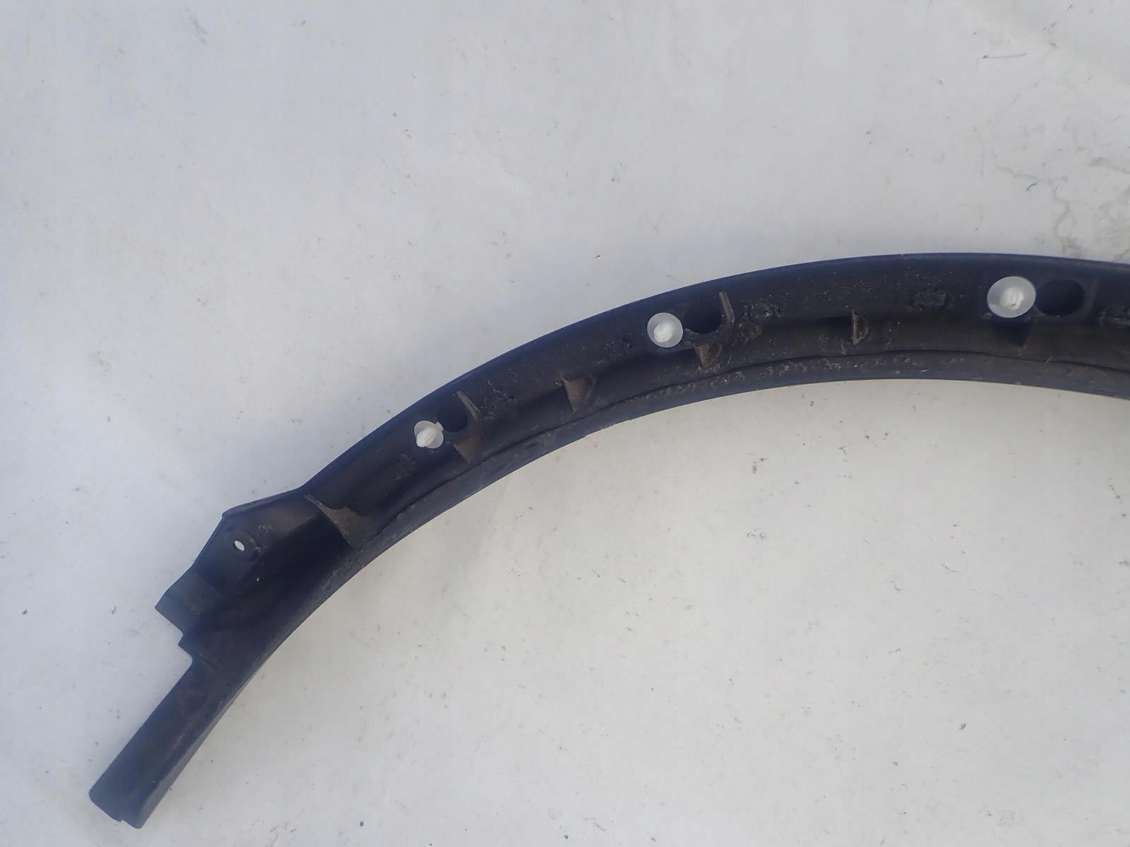 MITSUBISHI ECLIPSE CROSS 18- cap right rear part