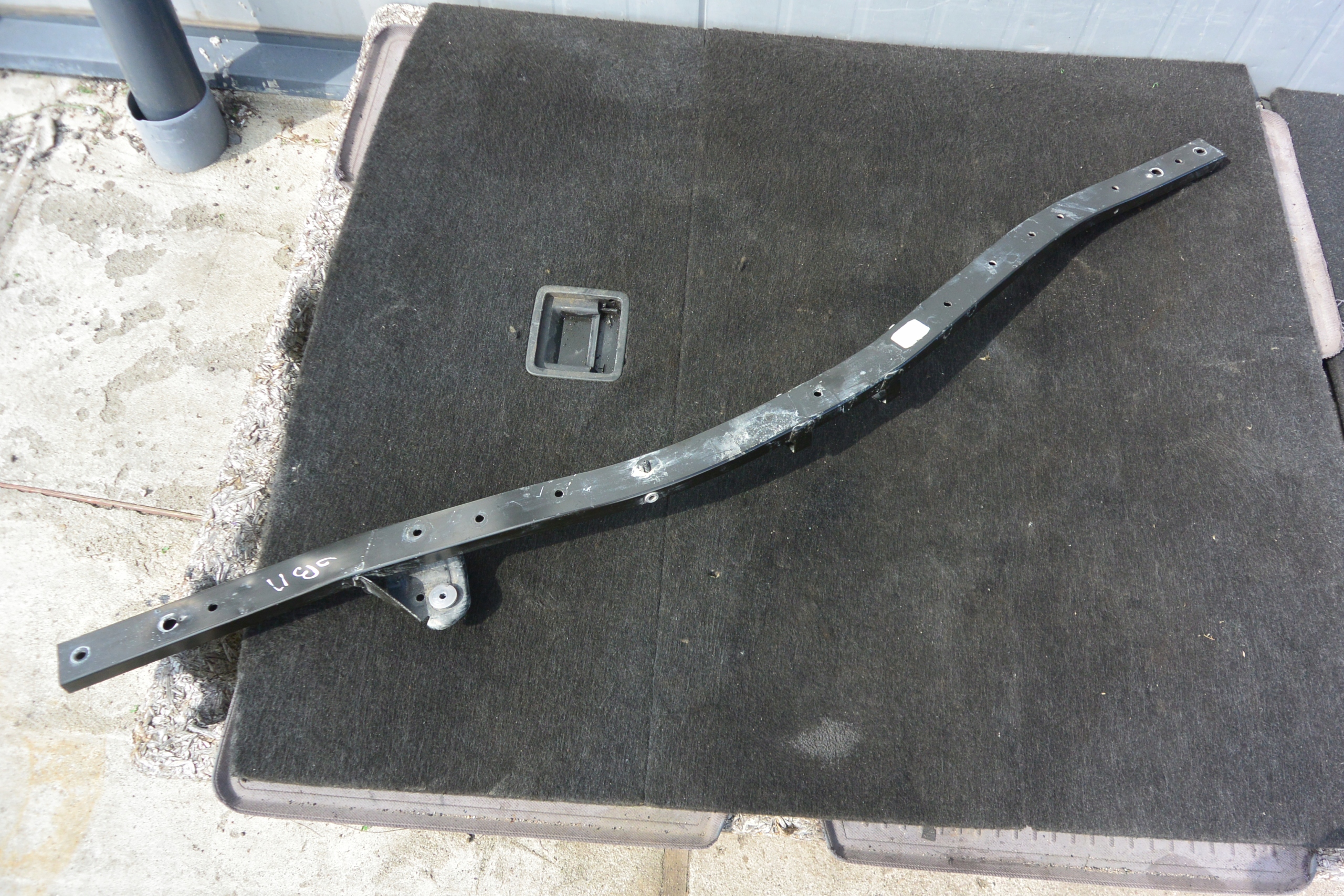 brace under the window MASERATI GHIBLI III