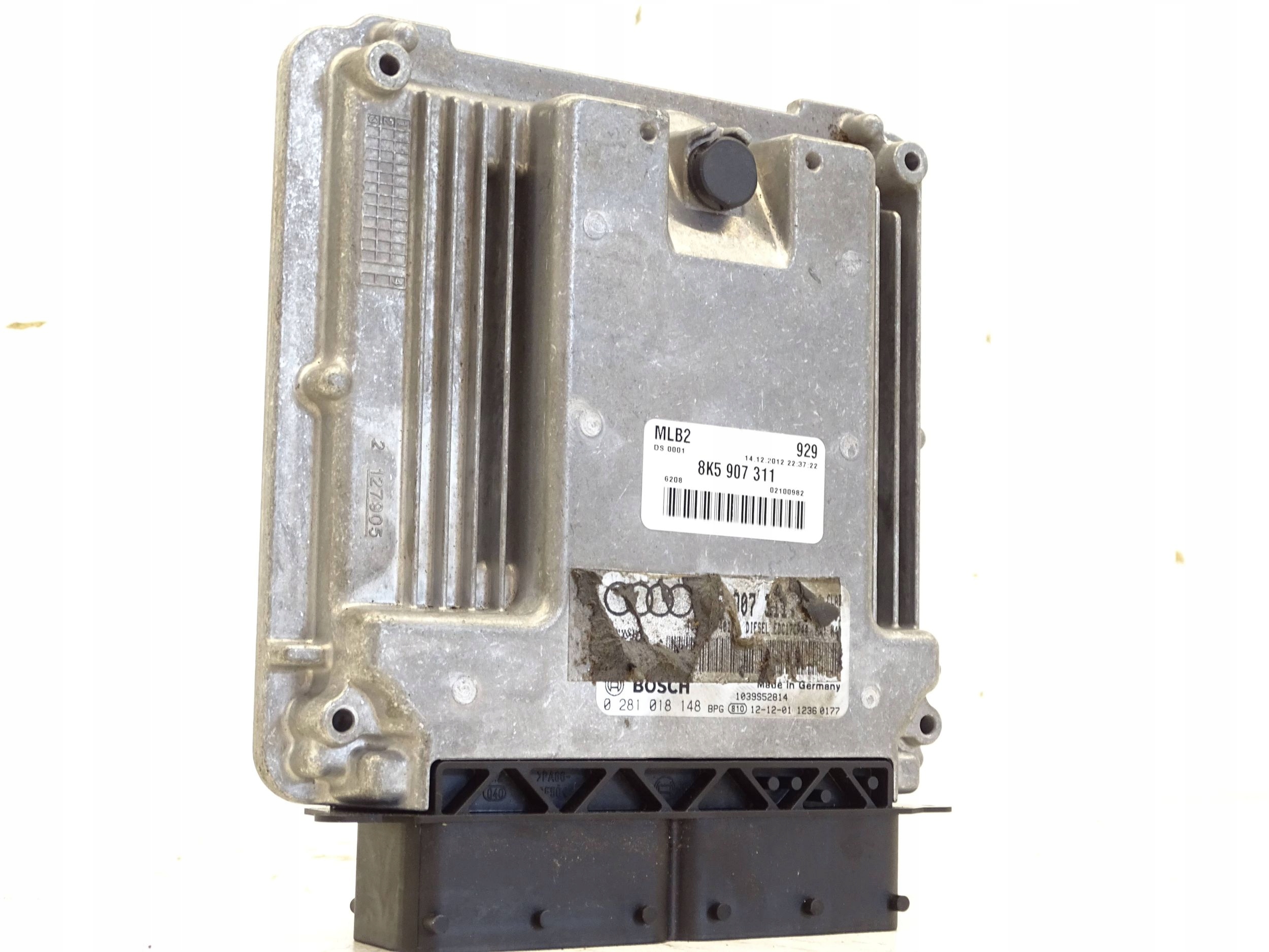 control unit computer of the engine AUDI A5 8T LIFT 3.0 TDI CLA 8K5907311