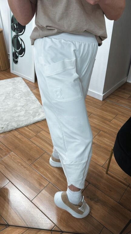 BY O LA LA...! DRESOWE SPODNIE CZAPLINKI "B" ŚMIETANA M 38 Linia regular