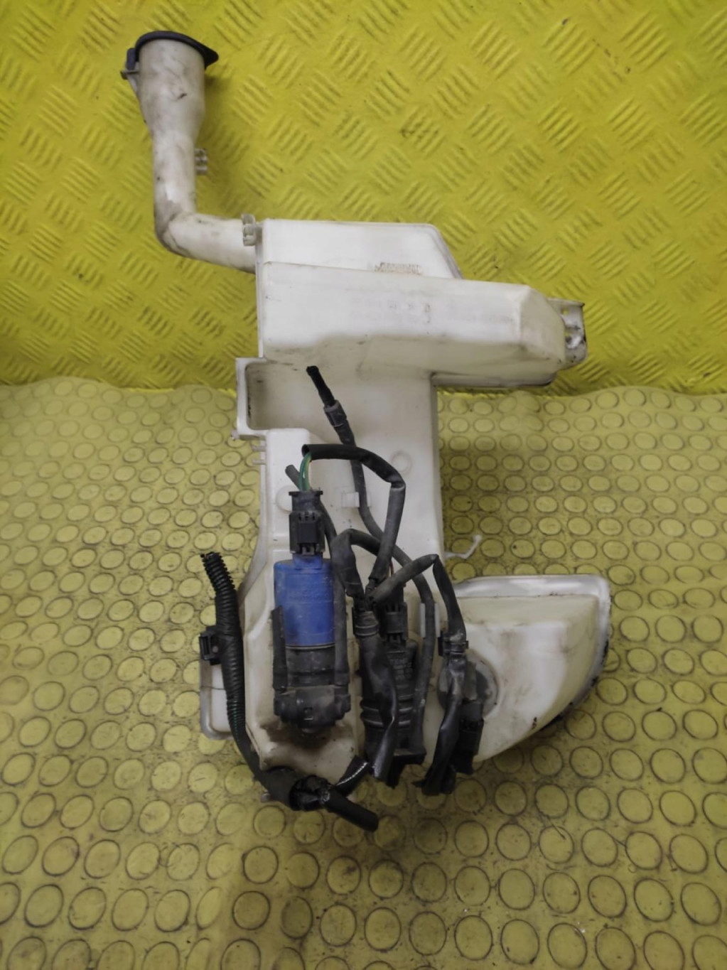 CITROEN C5 III washer fluid tank 9683488180