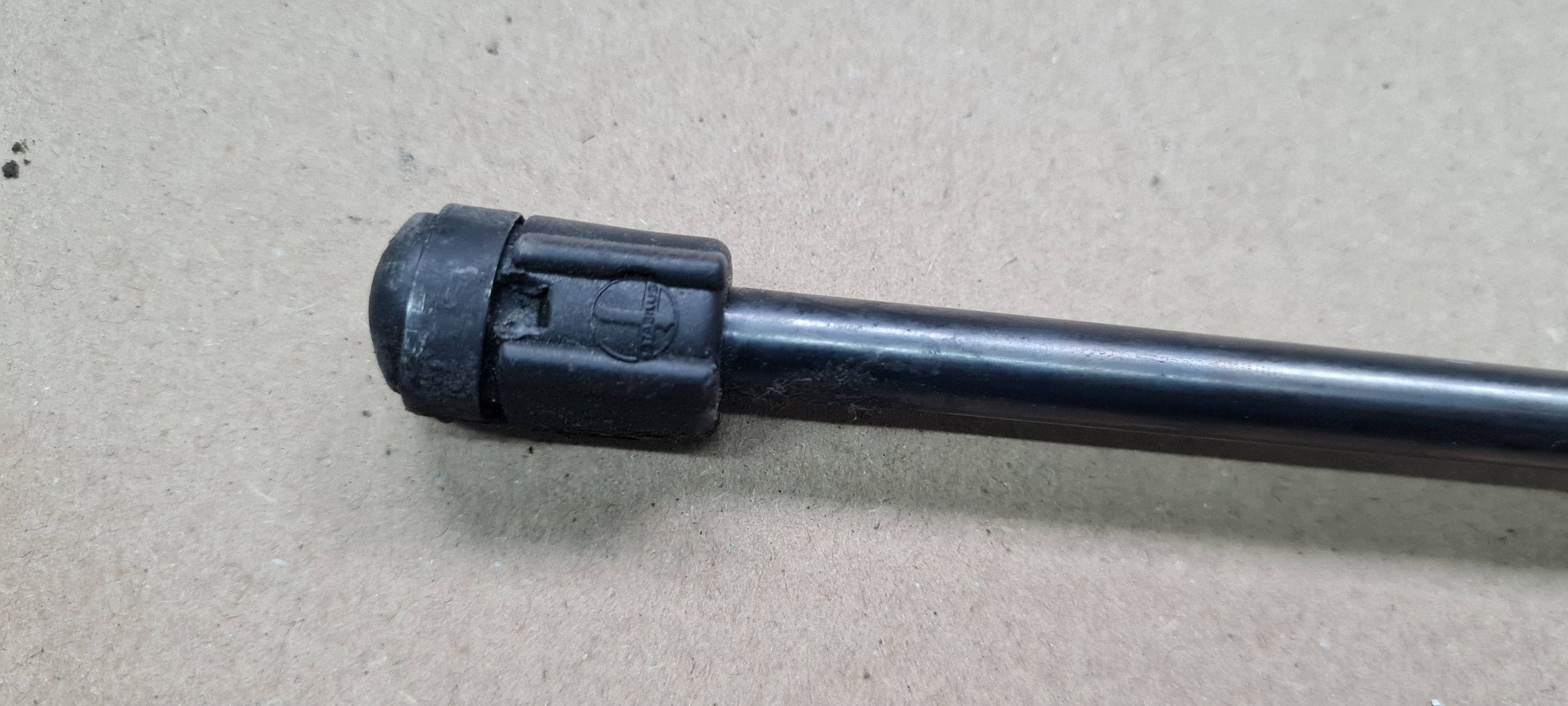 Ford Edge II 2020 ST LIFT damper shock absorber bonnets front KT4BR16C827AB