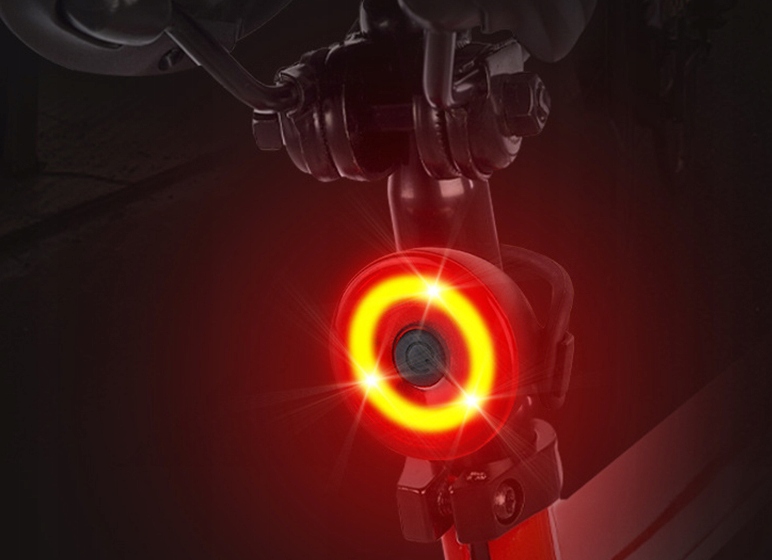 LAMPKA ROWEROWA TYŁ TYLNA LED ŚWIATŁO ROWEROWE LED 4 TRYBY WODOODPORNA Rodzaj tylne