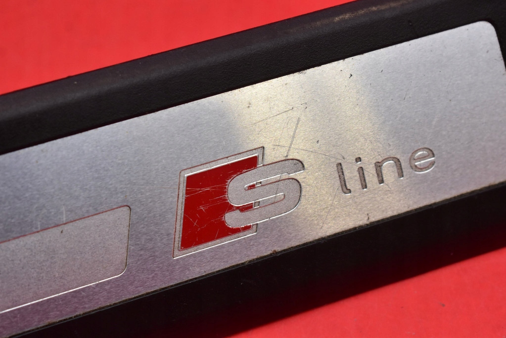 moulding threshold inner S-LINE left front 8E0853373A AUDI A4 B7 04-08