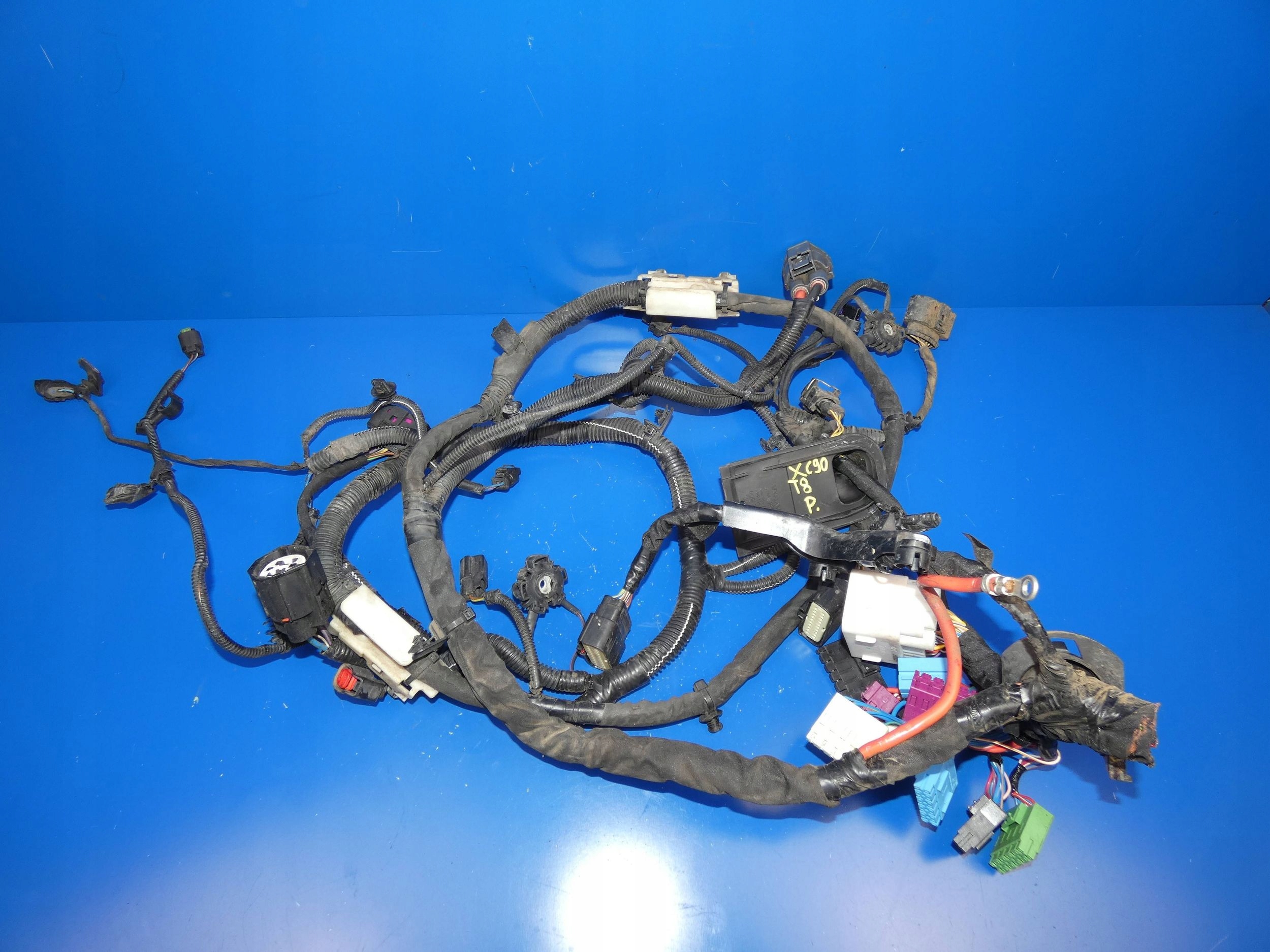 VOLVO XC90 II 2.0 T8 HYBRID bundle motor wiring