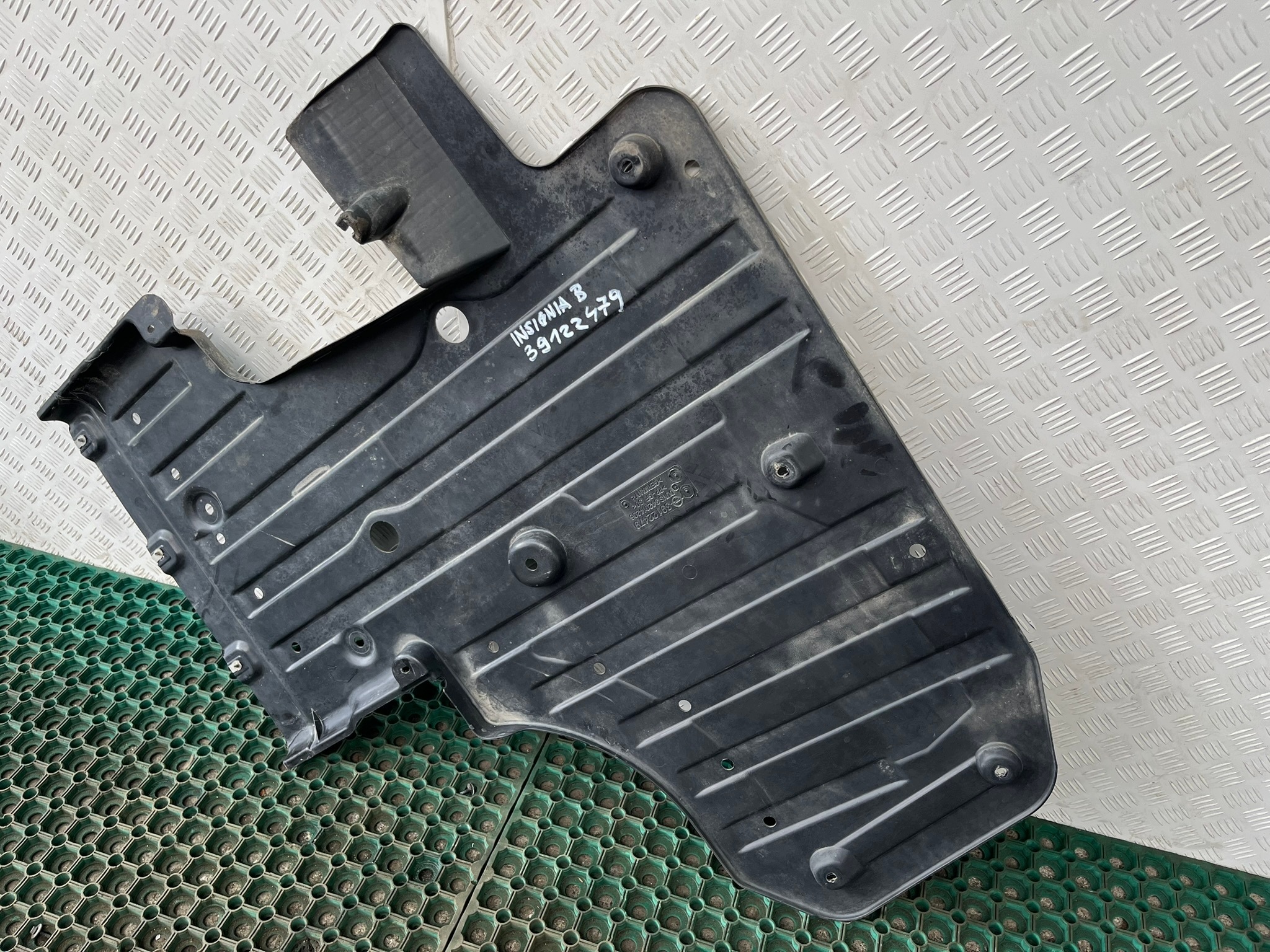 OPEL INSIGNIA B 20-22 Blende Abdeckung abdeckung Unterfahrschutz rechts 39122479 Original