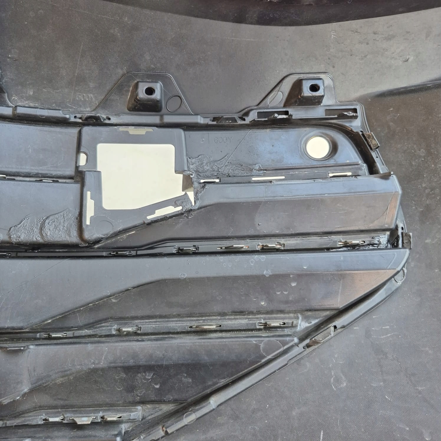 VW PASSAT B9 23-> Stoßstange vorne vorne PDC