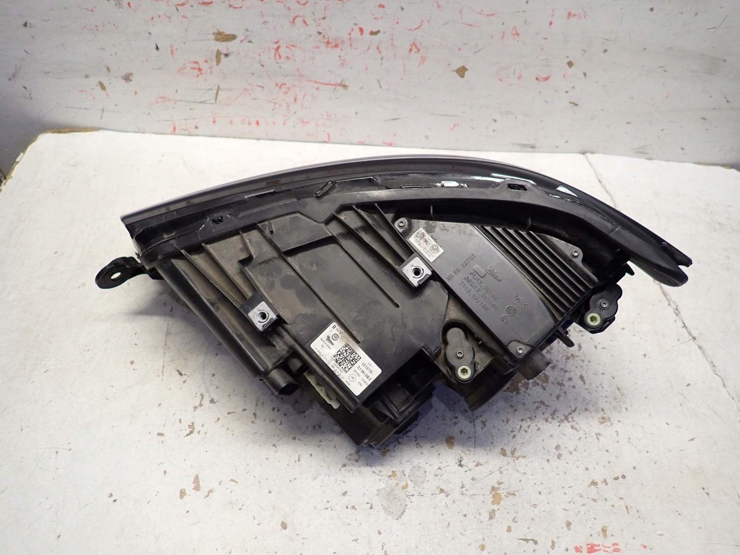 light front front right VW T6 LIFT 2019- FULL LED 7L1941036E