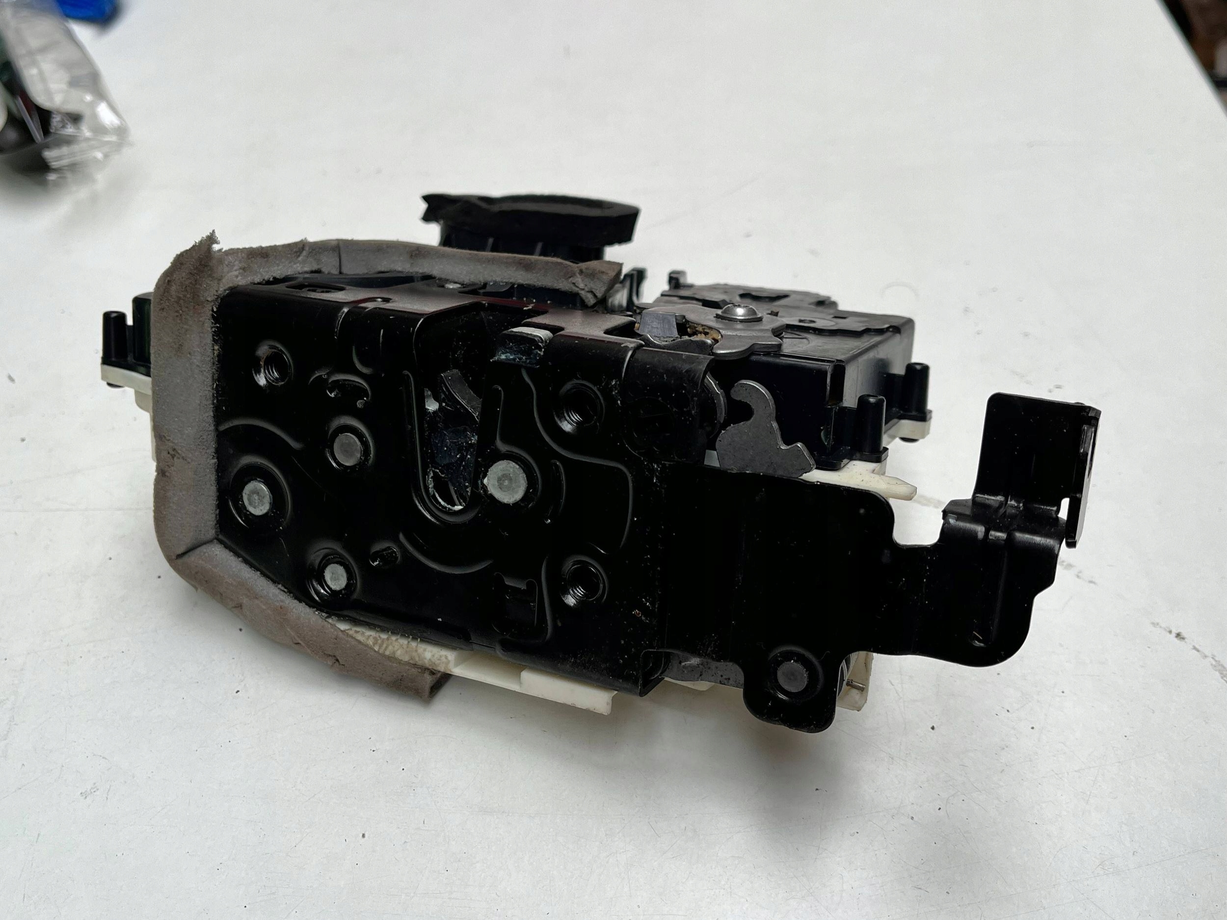 lock door przednich Audi A6 S6 C8 4K 4K1837015K !J