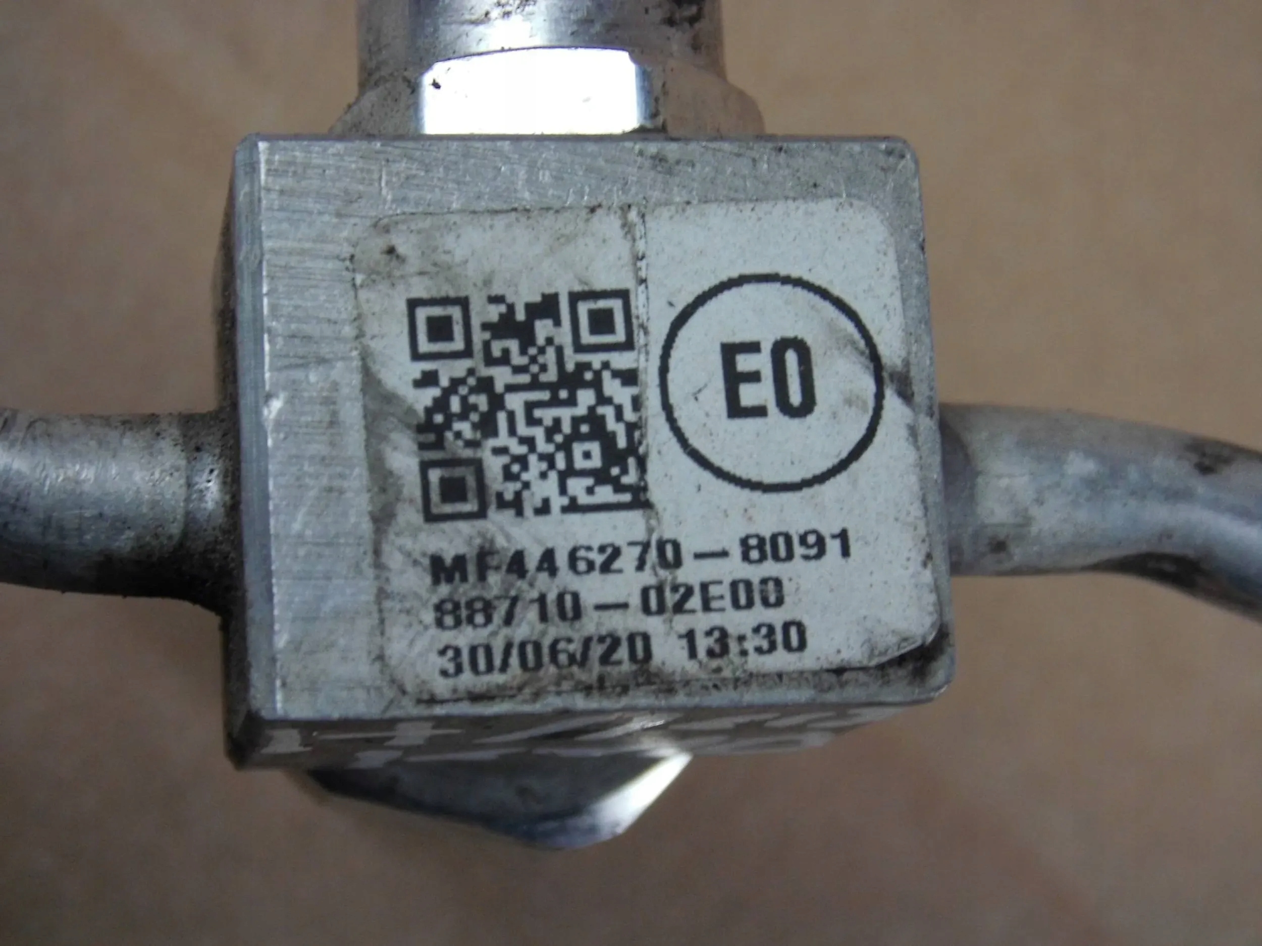 TOYOTA COROLLA E21 SENSOR KLIMAANLAGE 88710-02E00 8871002E00