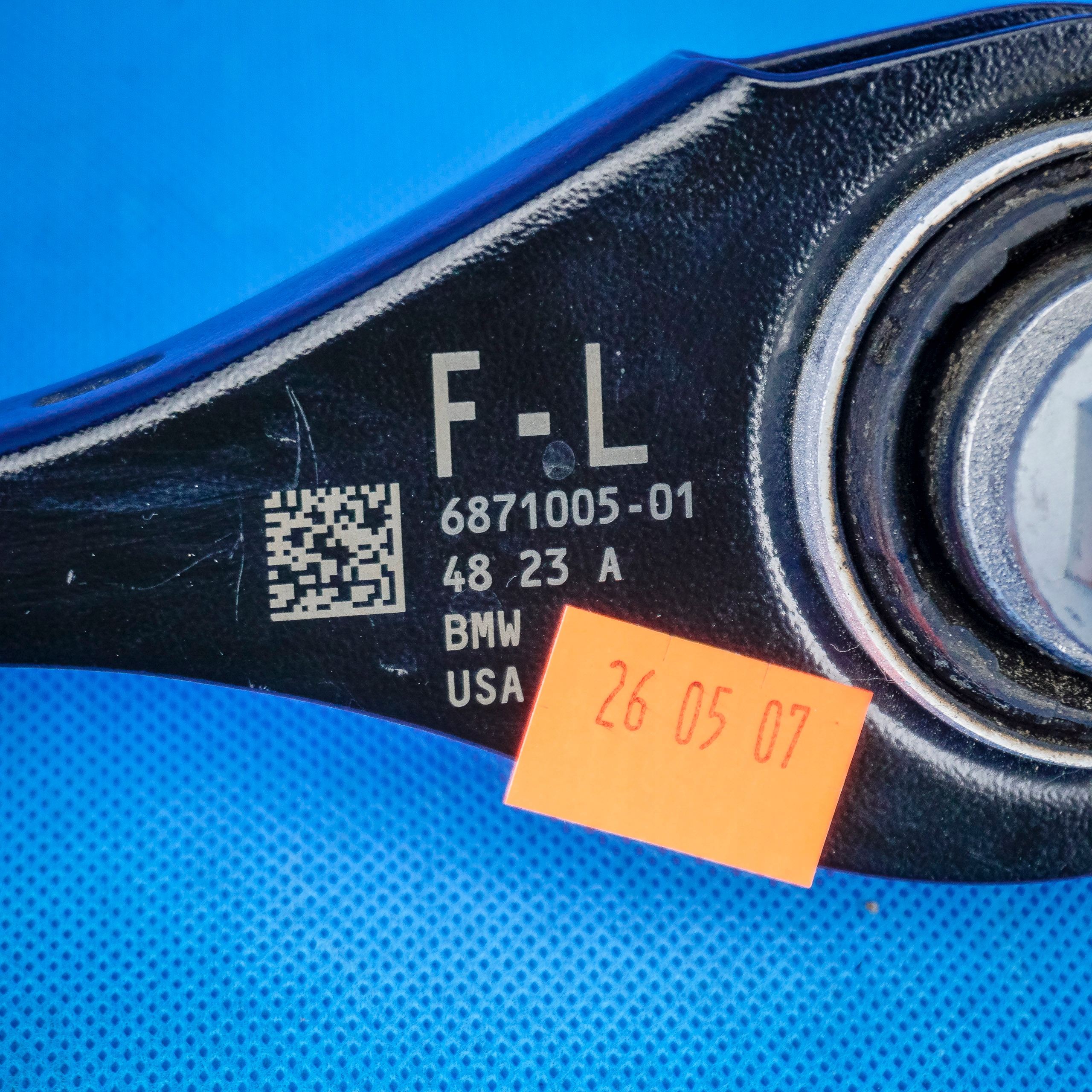 arm rear left upper BMW X3 G01 X4 G02 33306871005 6871005 11km