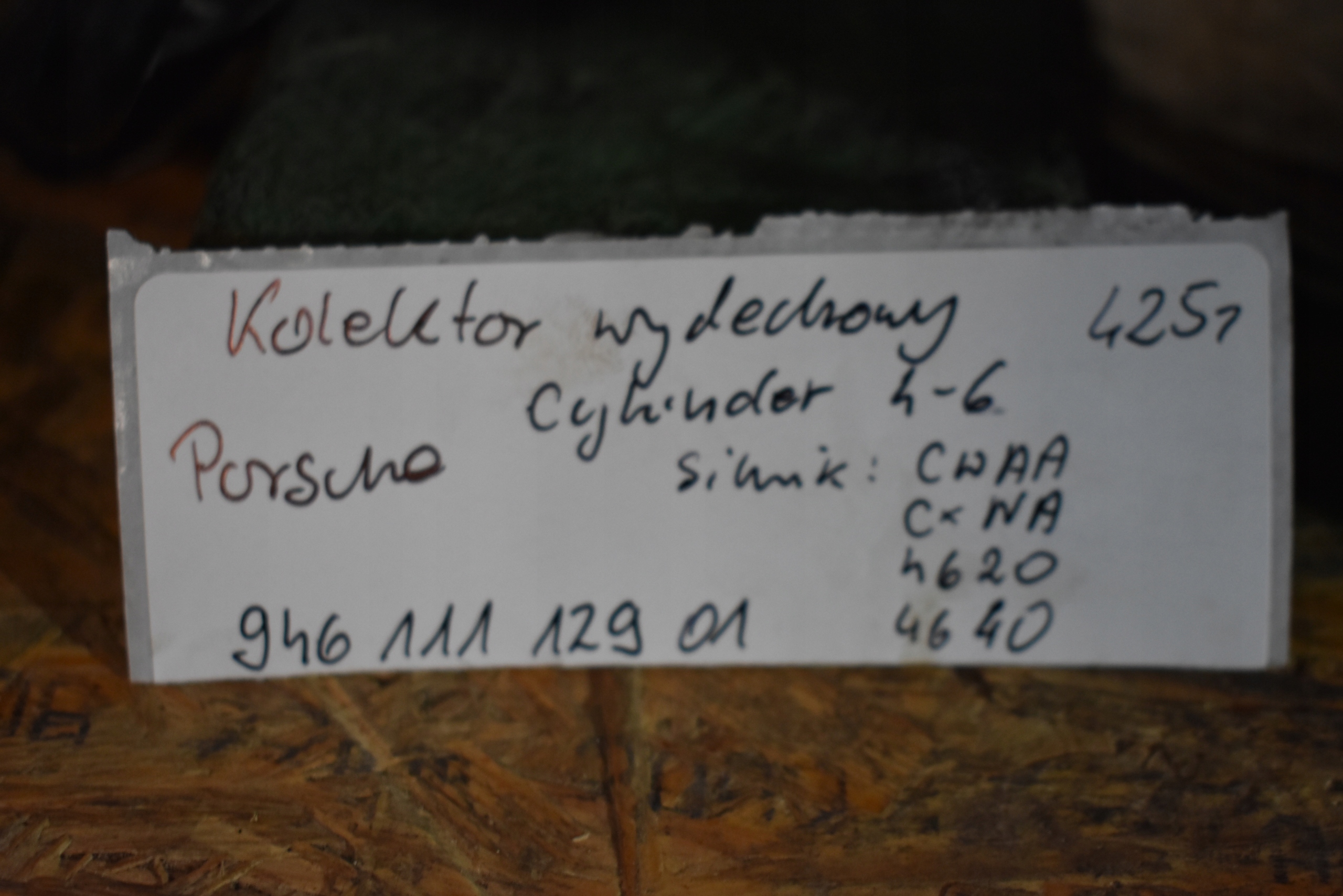 ISPUŠNA GRANA CILINDAR 4-6 CWAA CXNA PORSCHE 1