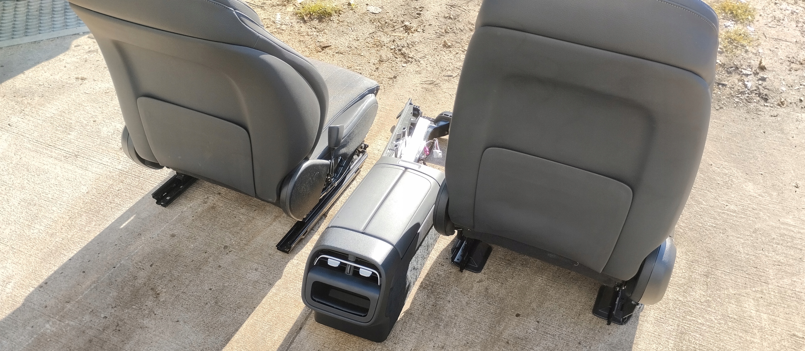 кресла диван карта дверная обивка MERCEDES e класс W214 седан комплект