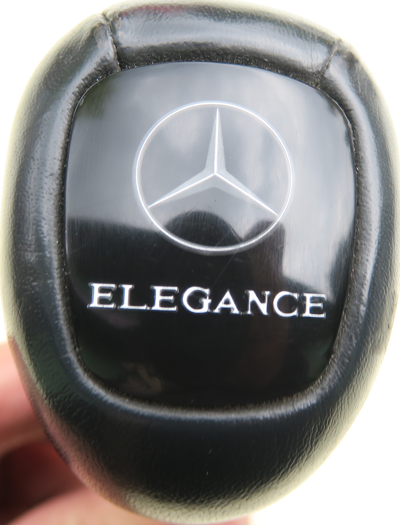 GAŁKA BIEGÓW AUTOMAT ELEGANCE SKÓRA MERCEDES C W202