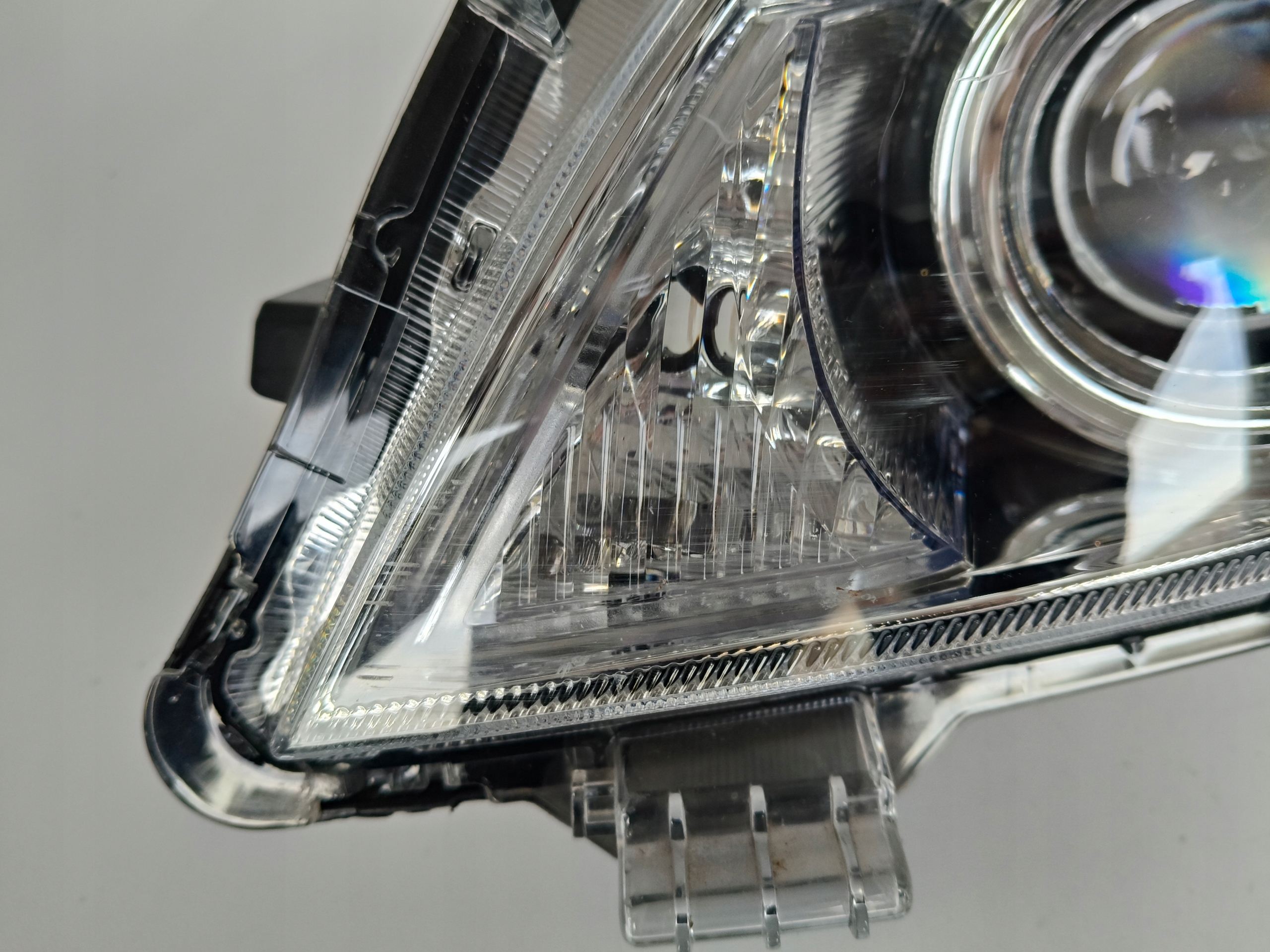 light left REFLEKTOR TOYOTA AURIS 10-12 LIFT