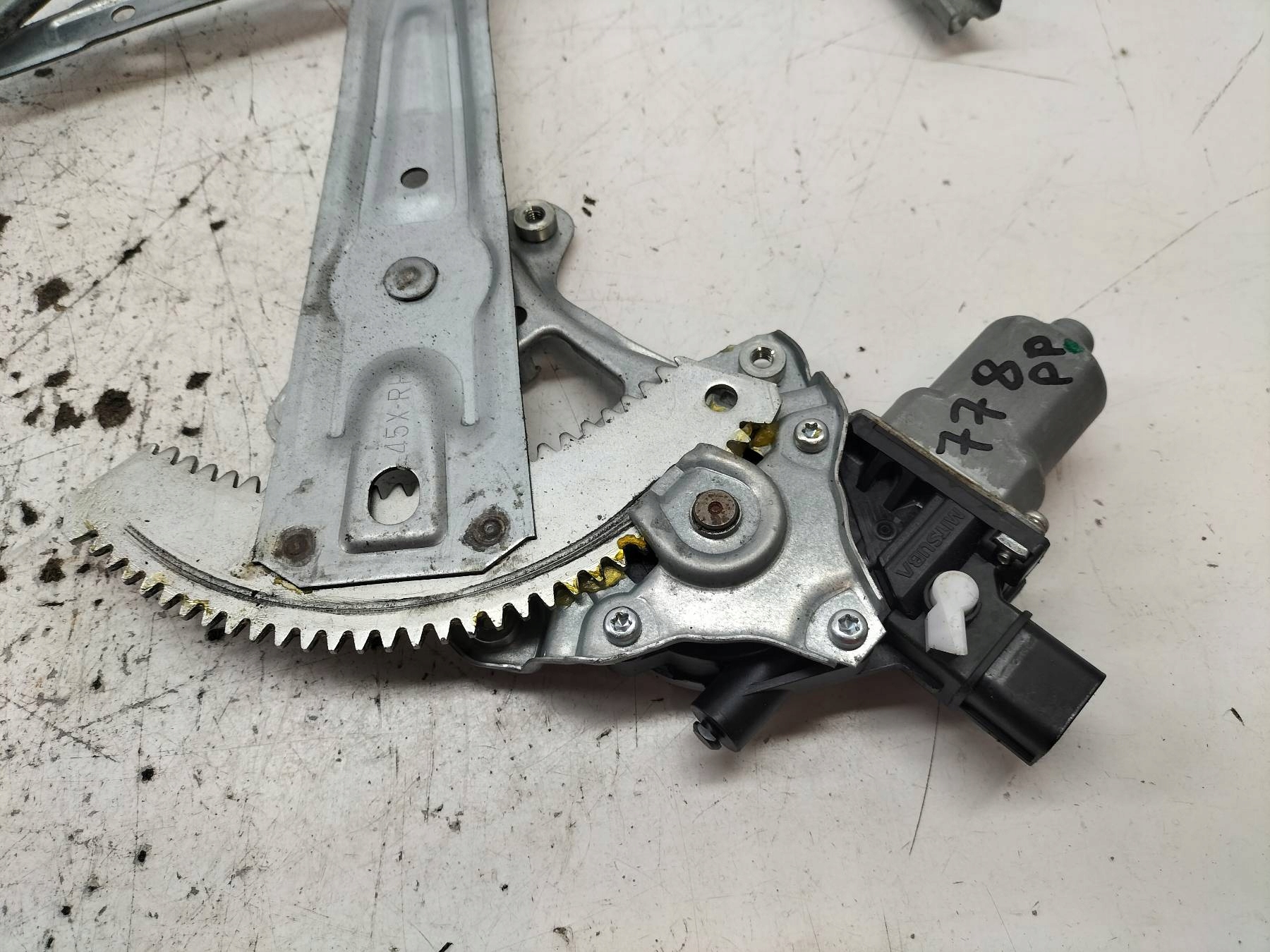 mechanism windows right front Mitsubishi ASX and (2010- )