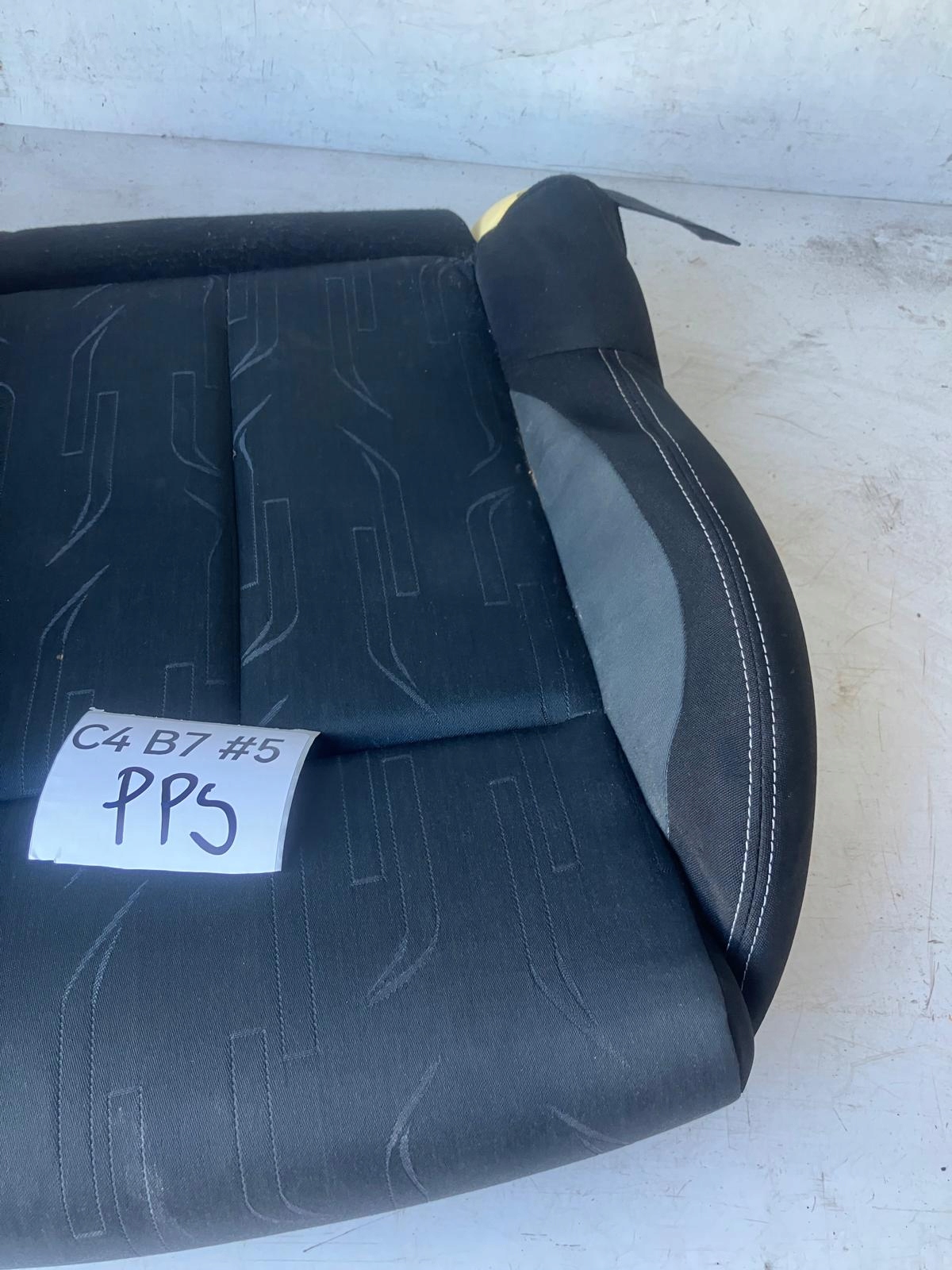 SIEDZISKO sedačka spolujezdce pravý předek CITROEN C4 II B7