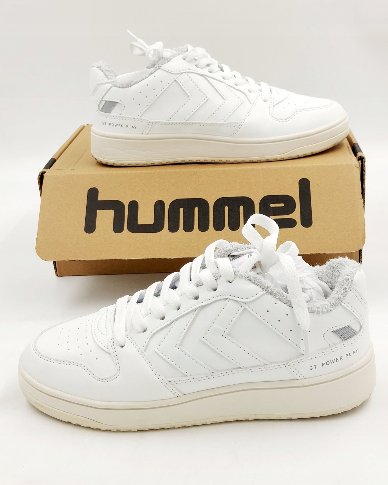 Športová obuv Hummel ST.POWER PLAY RETRO VEĽ.36 HU333L