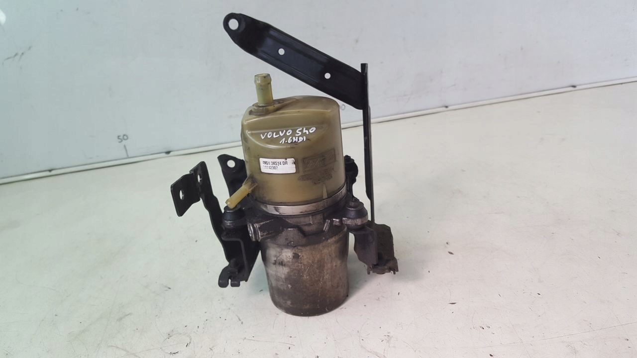 servo pump Volvo S40 1,6D