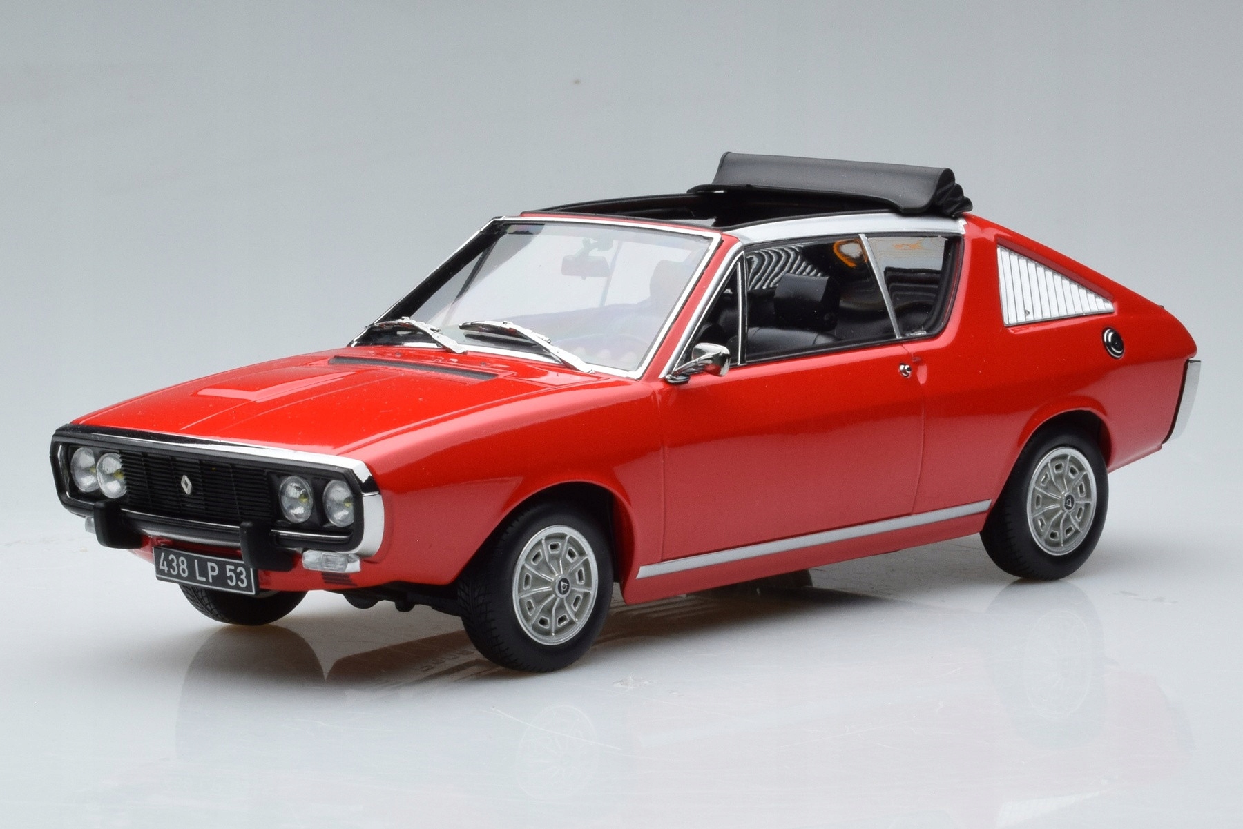 Renault 17 Gordini Decouvrable Red Norev 1/18