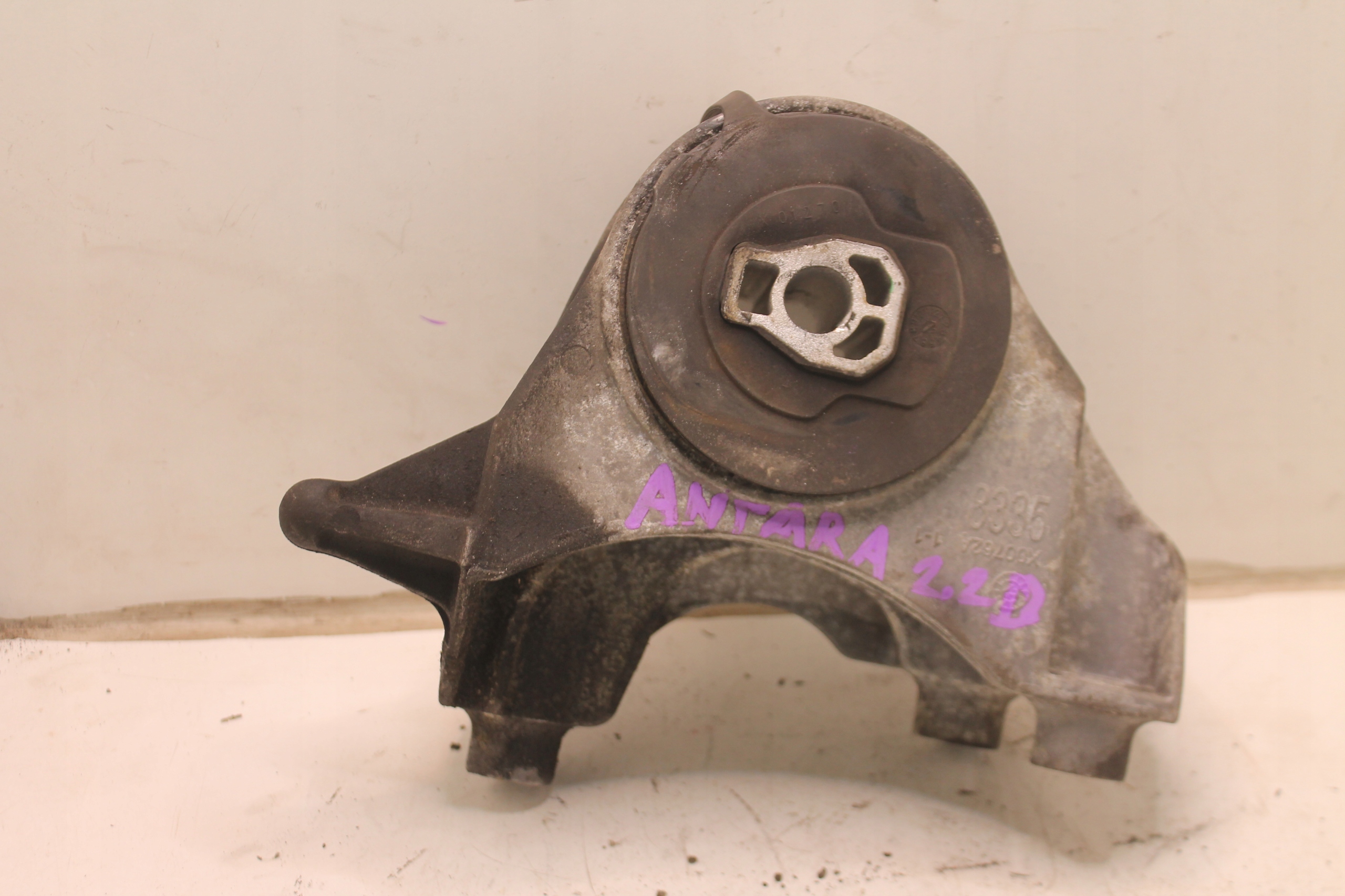 holder engine mount OPEL ANTARA LIFT 2.2 CDTI 10-15
