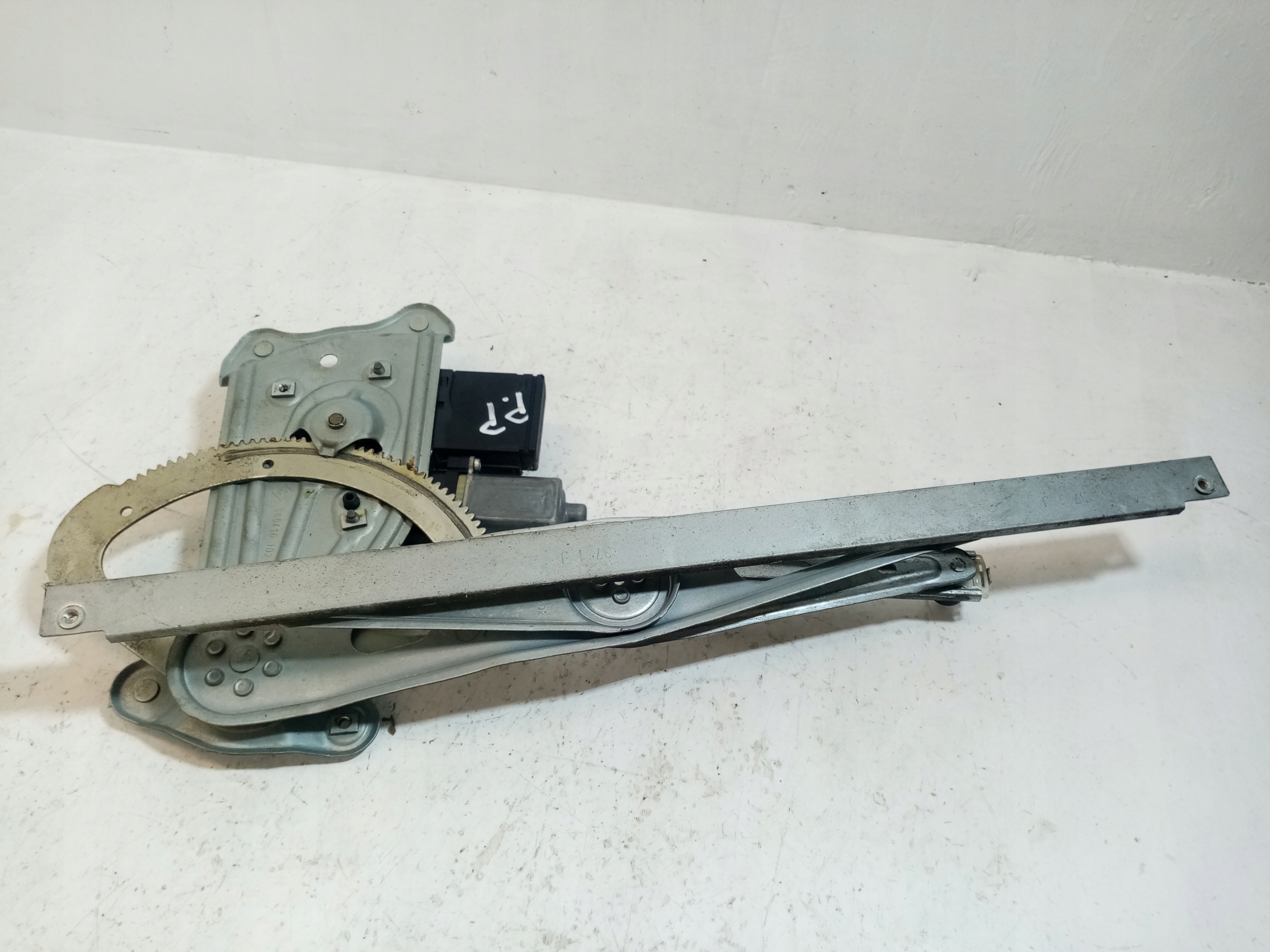 ELE mechanism windows right front RENAULT MEGANE 3 807301396R