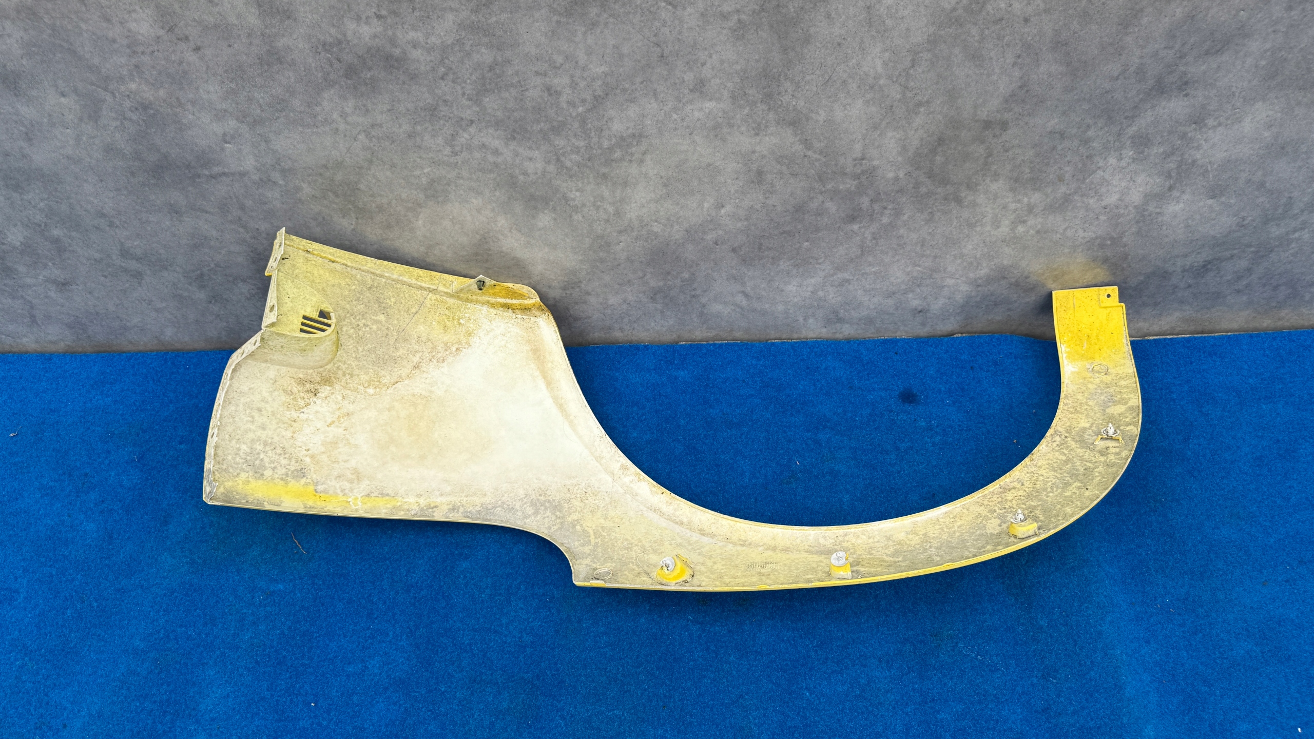 FORD KA MK1 left fender front bumper corner mudguard ZDK/Z10