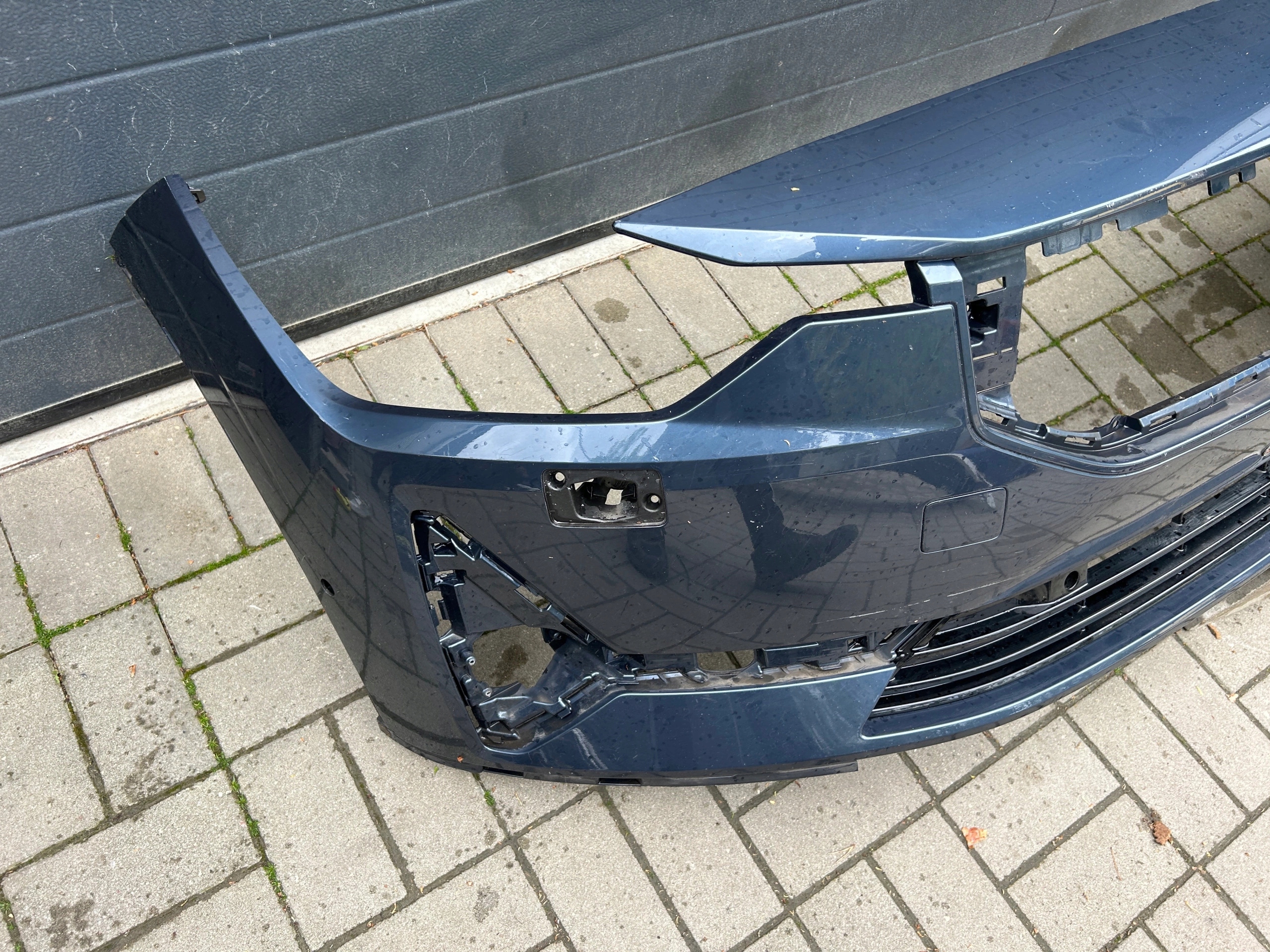 POLESTAR II bumper front front 31690327