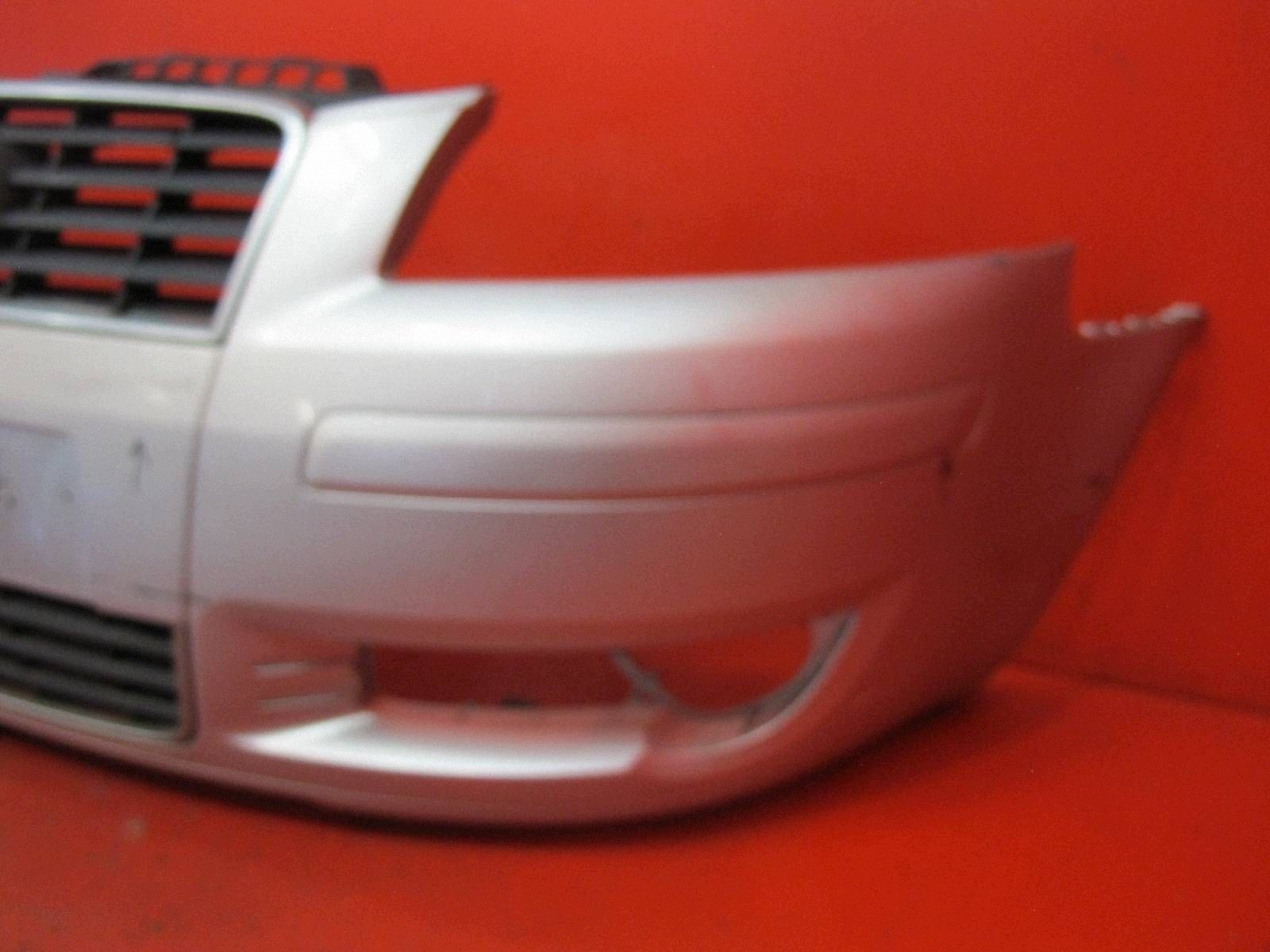 AUDI A3 8P 03- bumper front front SREBRNY LY7W small grill