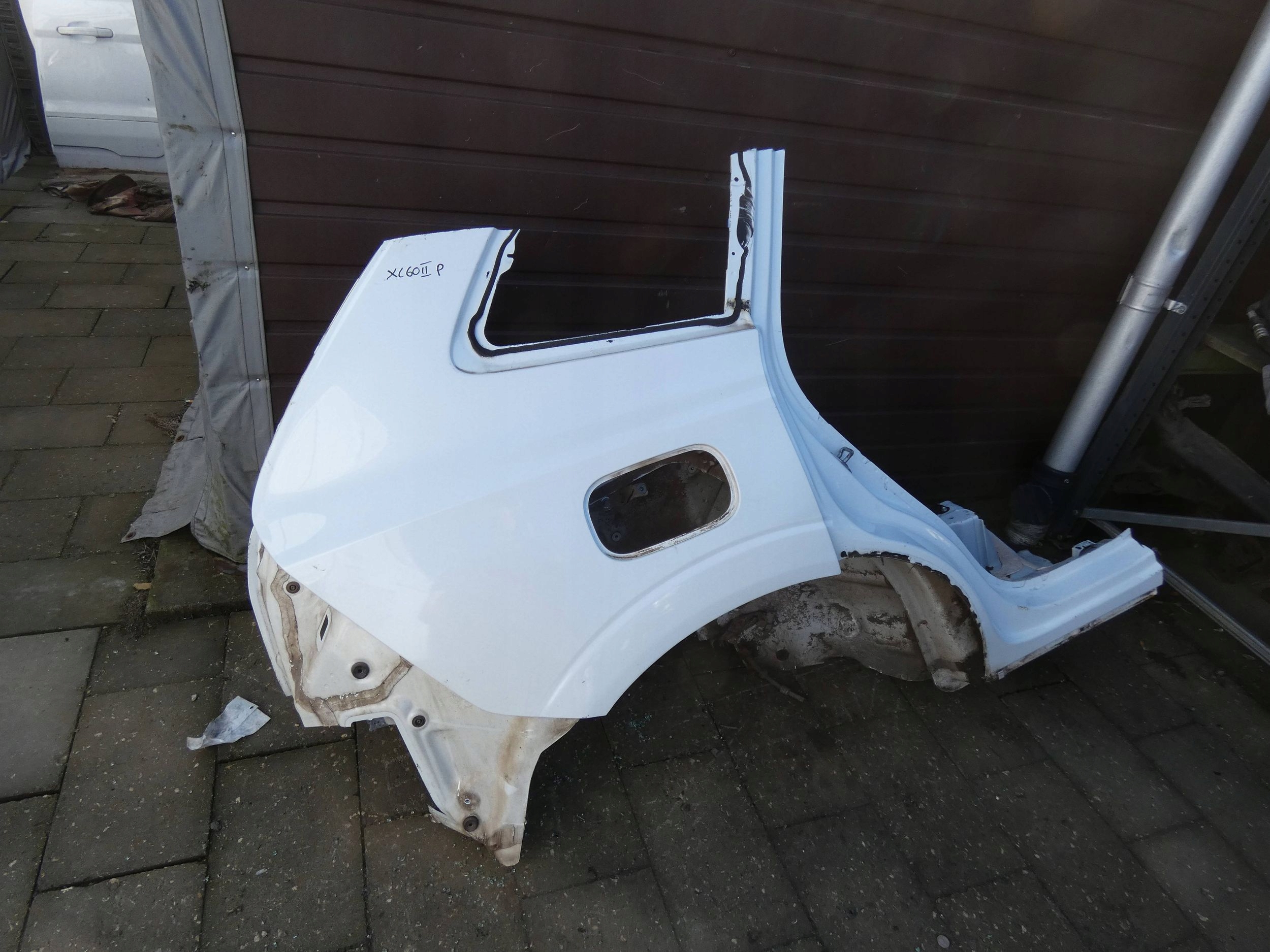 VOLVO XC60 II parafango LONGHERONE Destra posteriore posteriore
