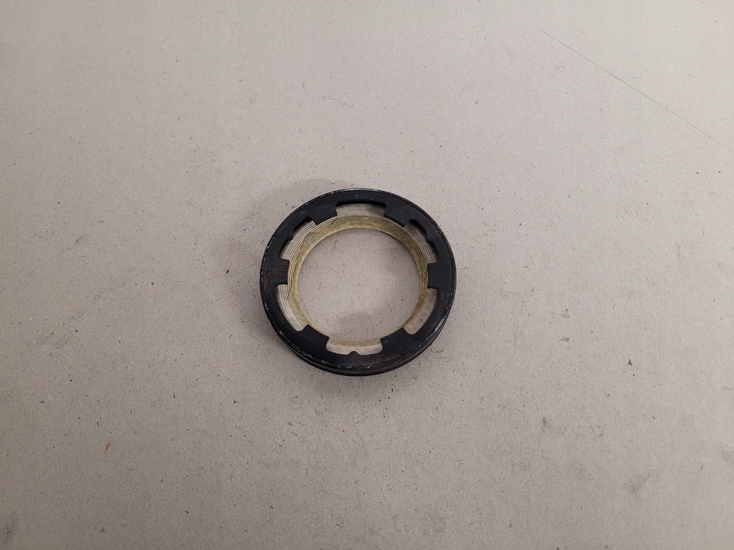 USZCZELNIACZ WAŁU KORBOWEGO IVECO DAILY DUCATO 3.0