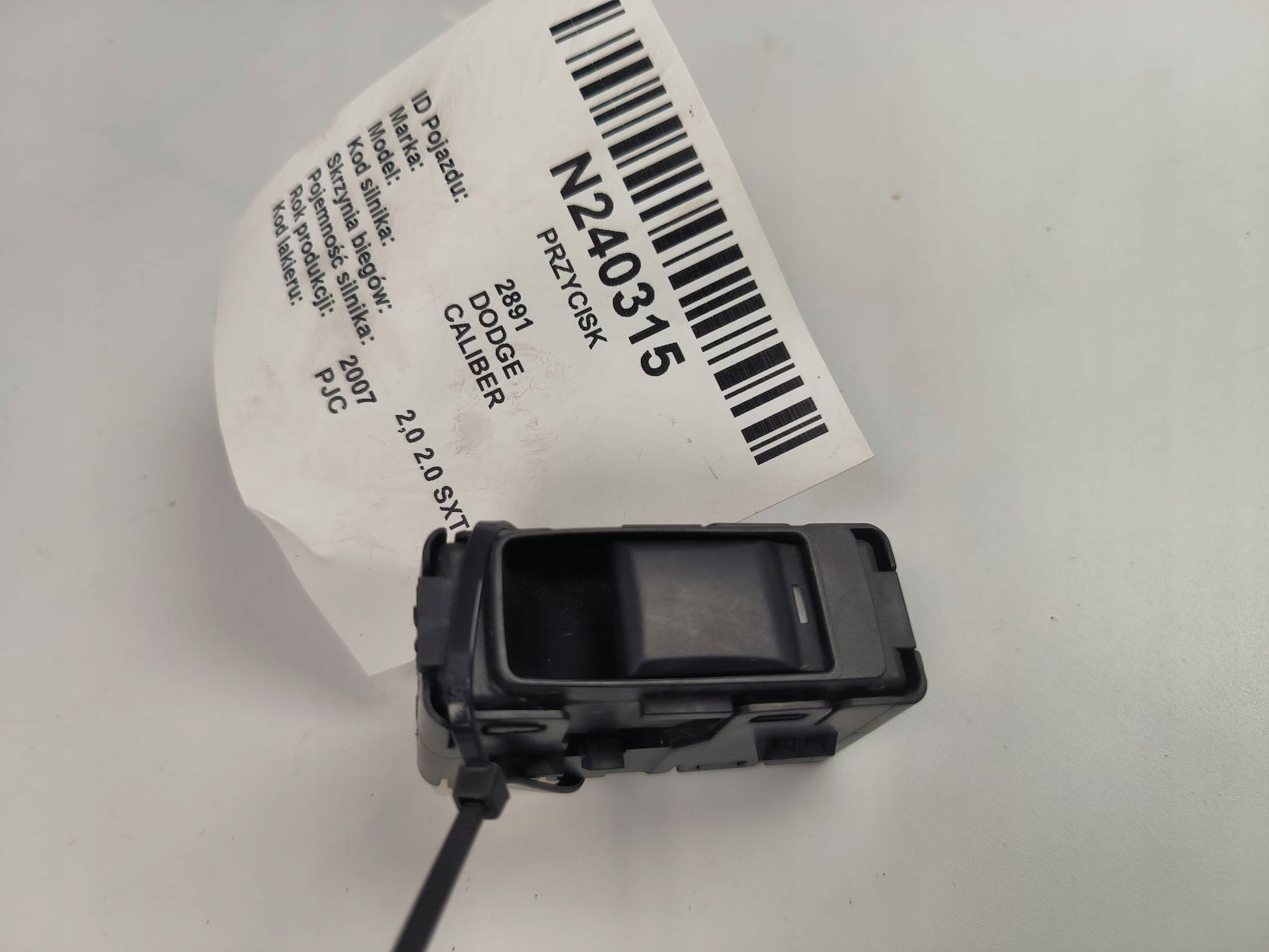 button 56040693AD DODGE CALIBER
