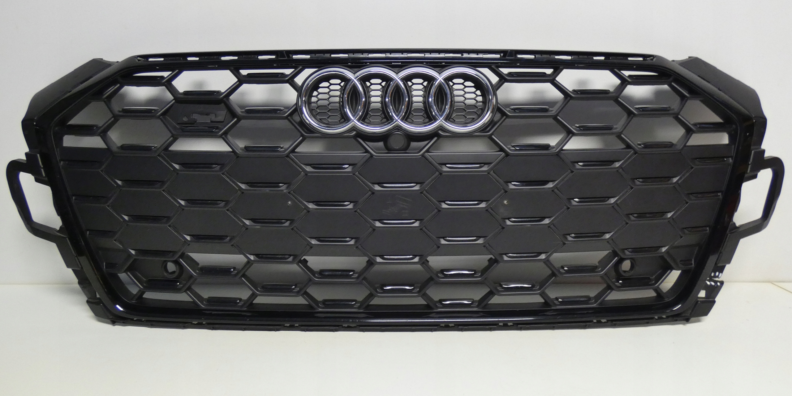 РЕШЁТКА РЕШЕТКА РАДИАТОРА ПЕРЕД AUDI A5 F5 8W6w6853651r 2016-19