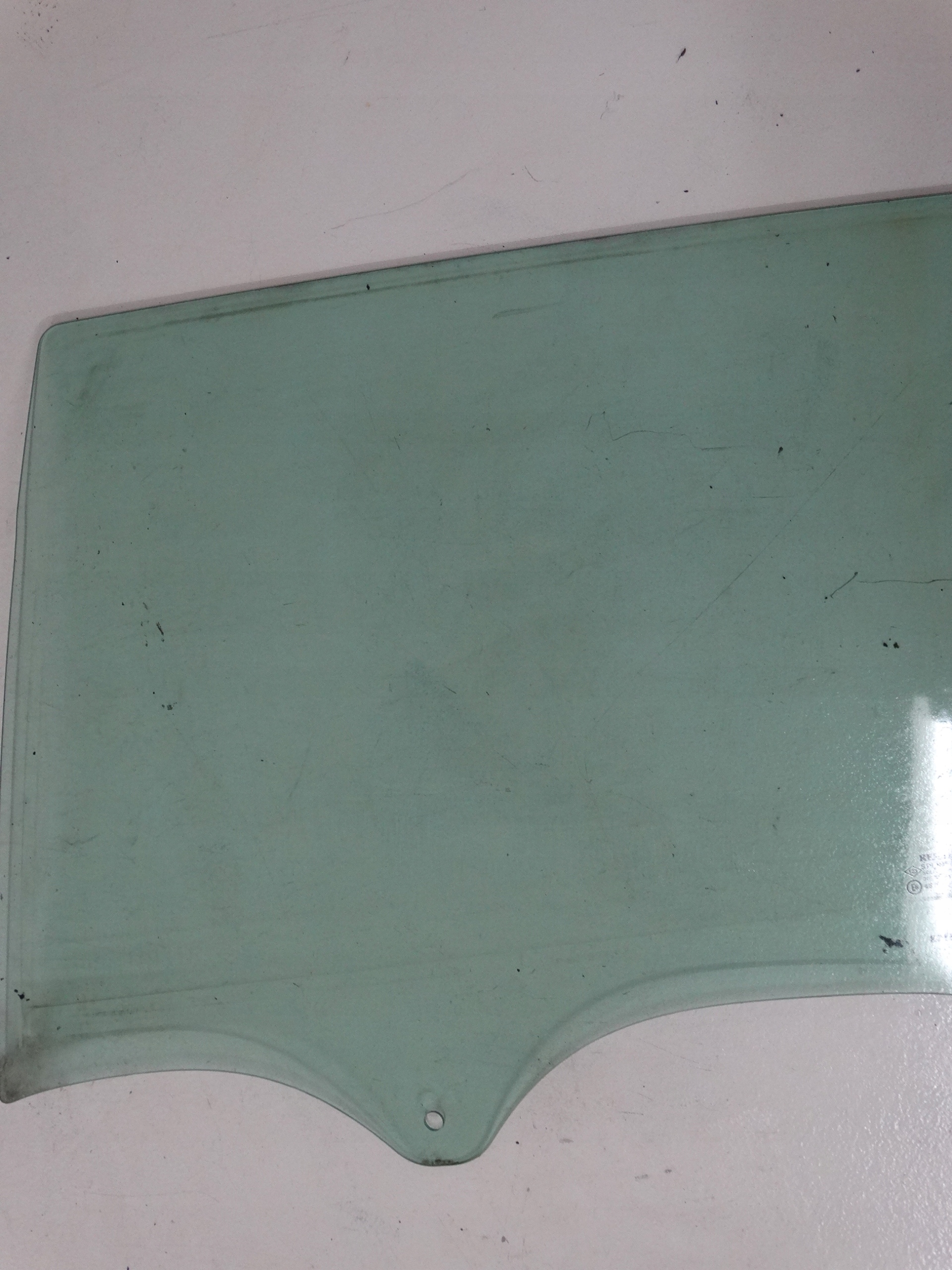 window door RENAULT LAGUNA II left rear part 43R-00049