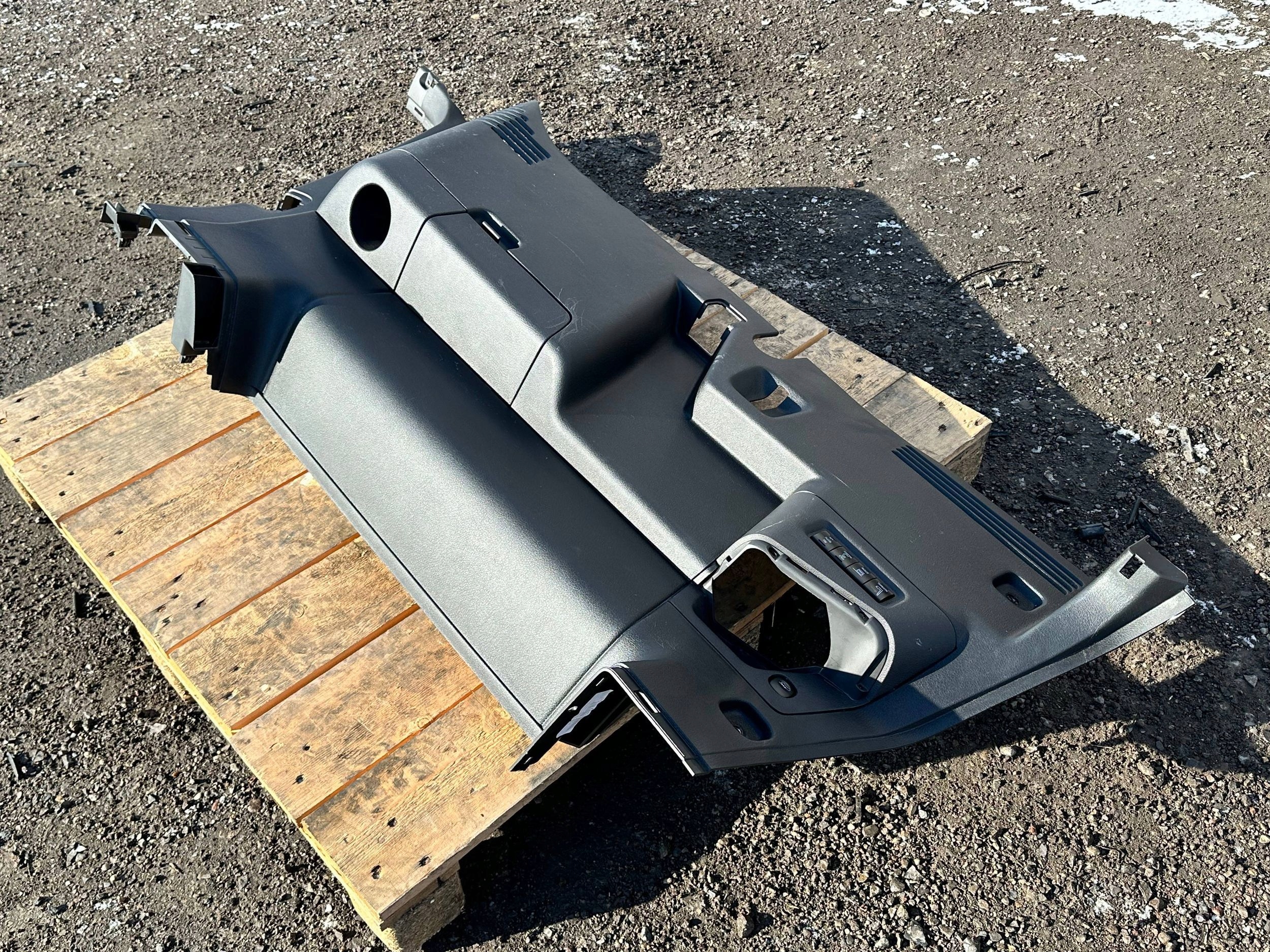 side upholstery side boot rear part rear. left Ford Flex 2013+