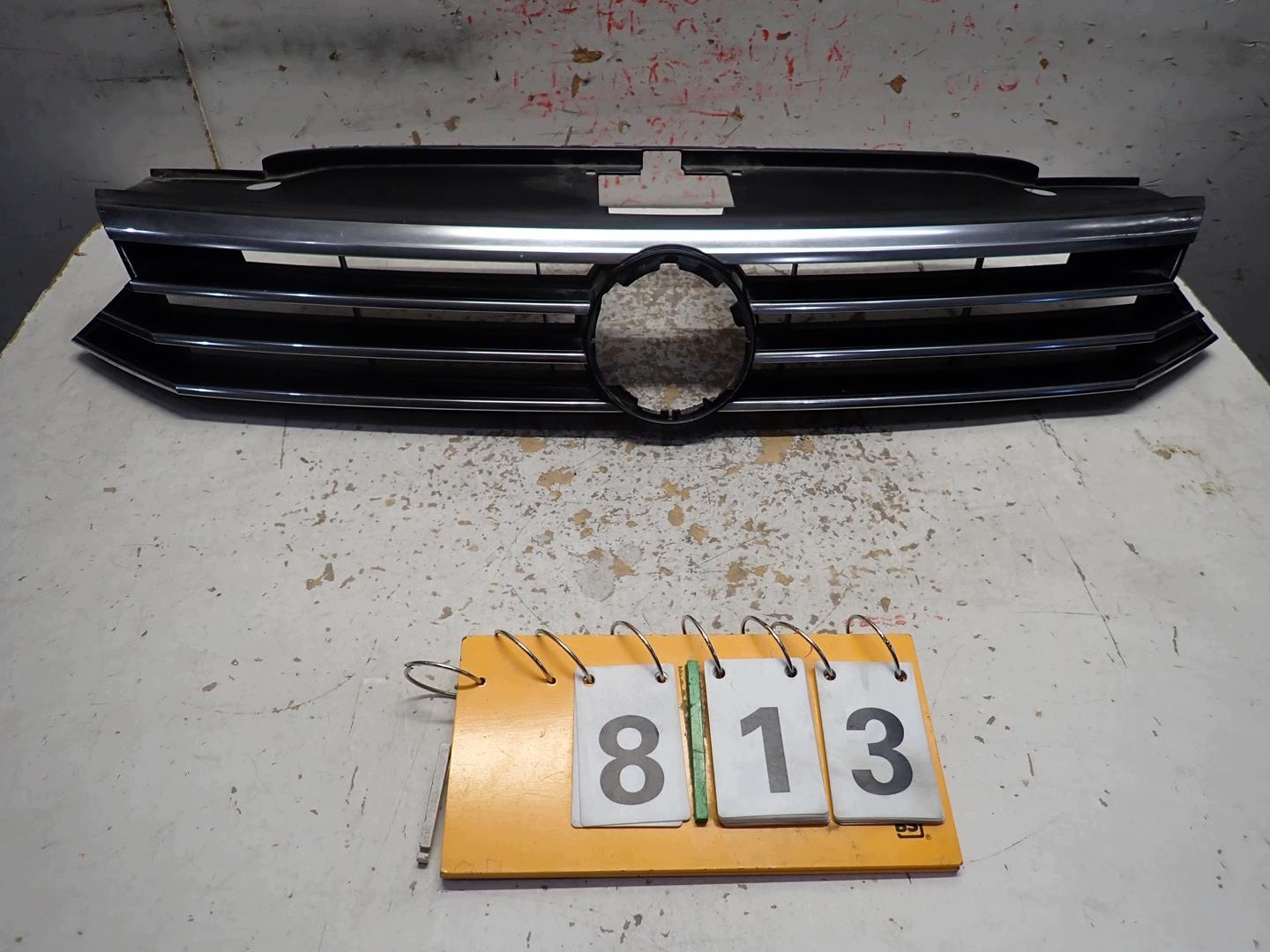 Grill VW PASSAT B8 2014- 3G0853653