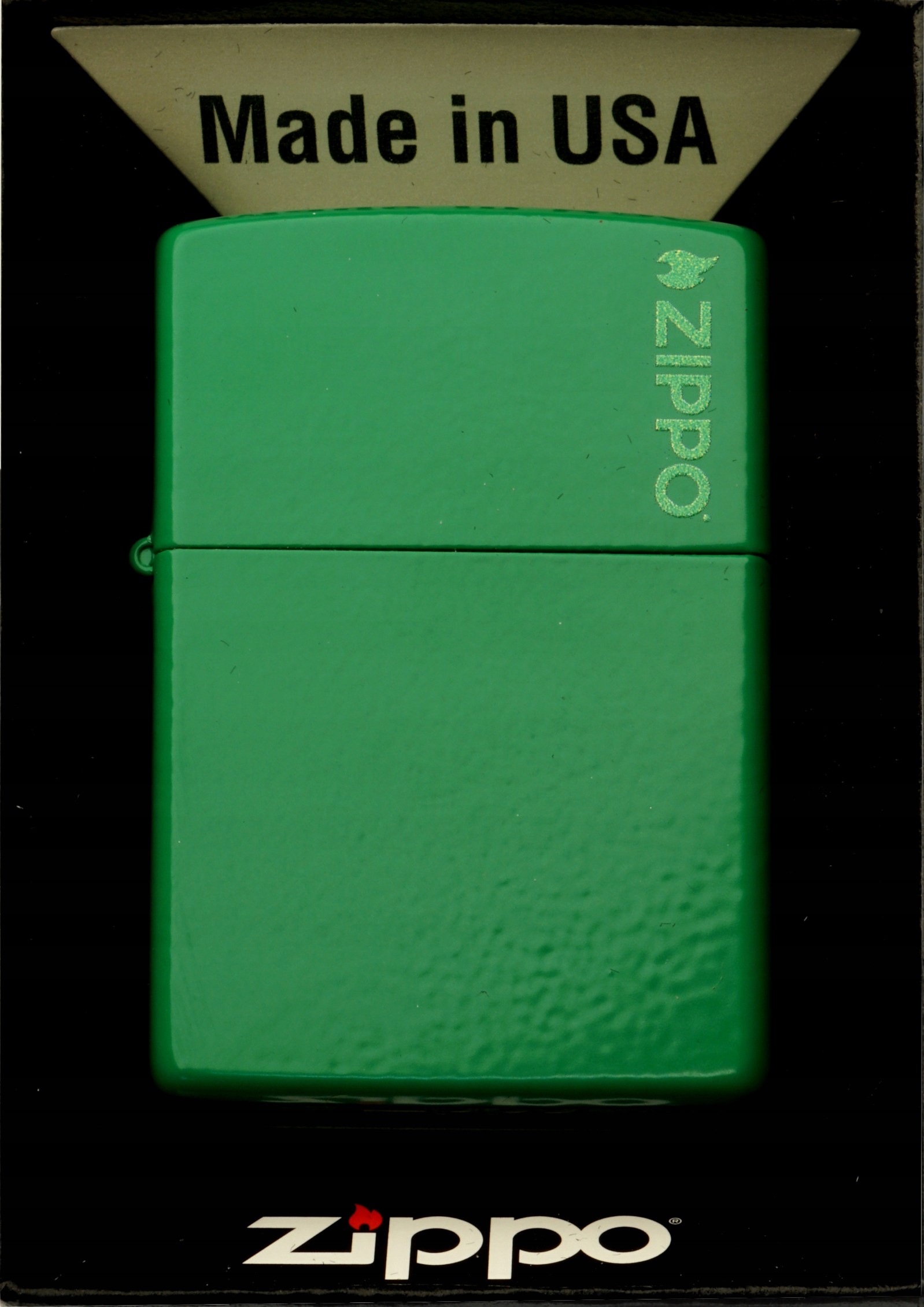 Zapalovač Zippo Golf Green Matte Logo 60006628 Větruodolný benzínový