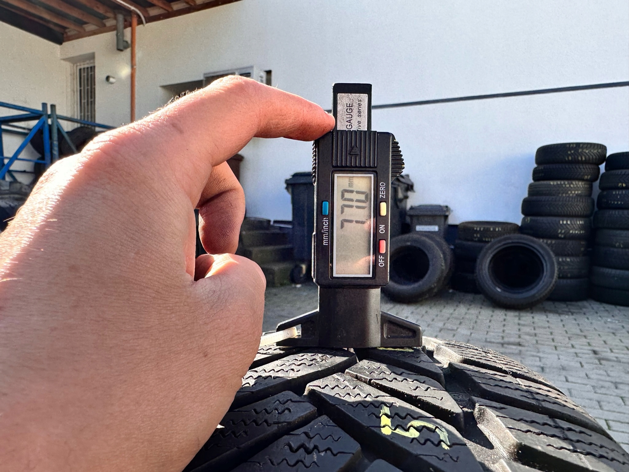 195/55R16 87T DUNLOP SP WINTER SPORT M3 7,7MM JAK NOWA Z ZAPASU SPRAWDZONA Liczba opon w ofercie 1 szt.