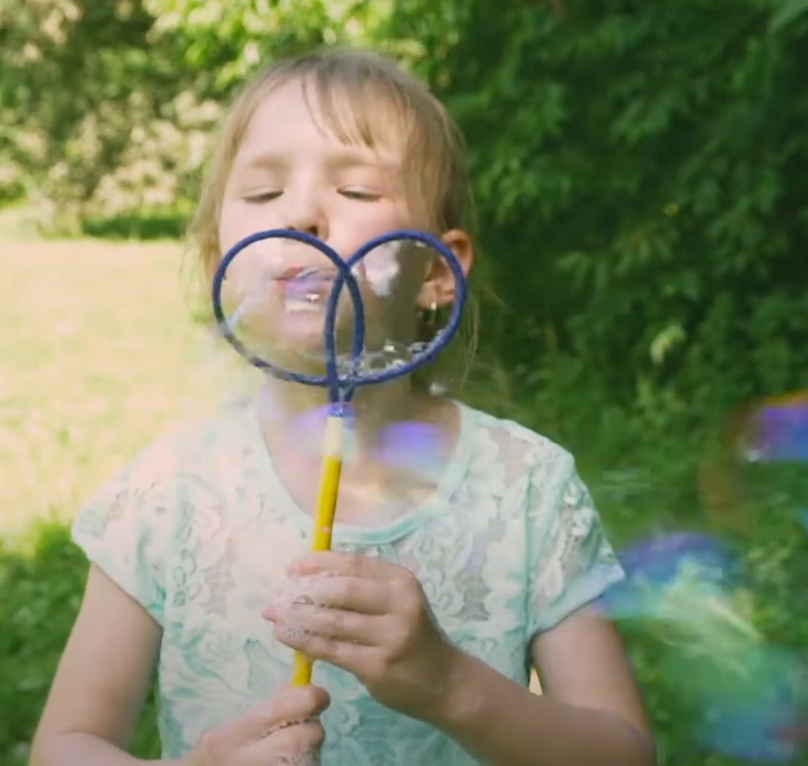 ZESTAW PŁYN DO BANIEK 5L + OBRĘCZ MINI MOTYLEK BAŃKI MYDLANE TUBAN Kolor wielokolorowy