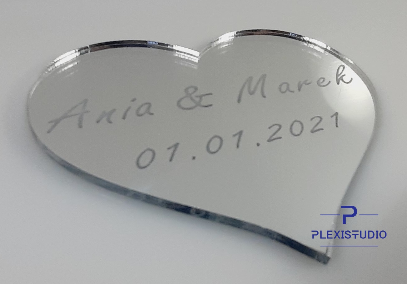 SERCE SERDUSZKO PLEXI LUSTRO Z GRAWEREM 8X7 cm Kod producenta PLEXISTUDIO